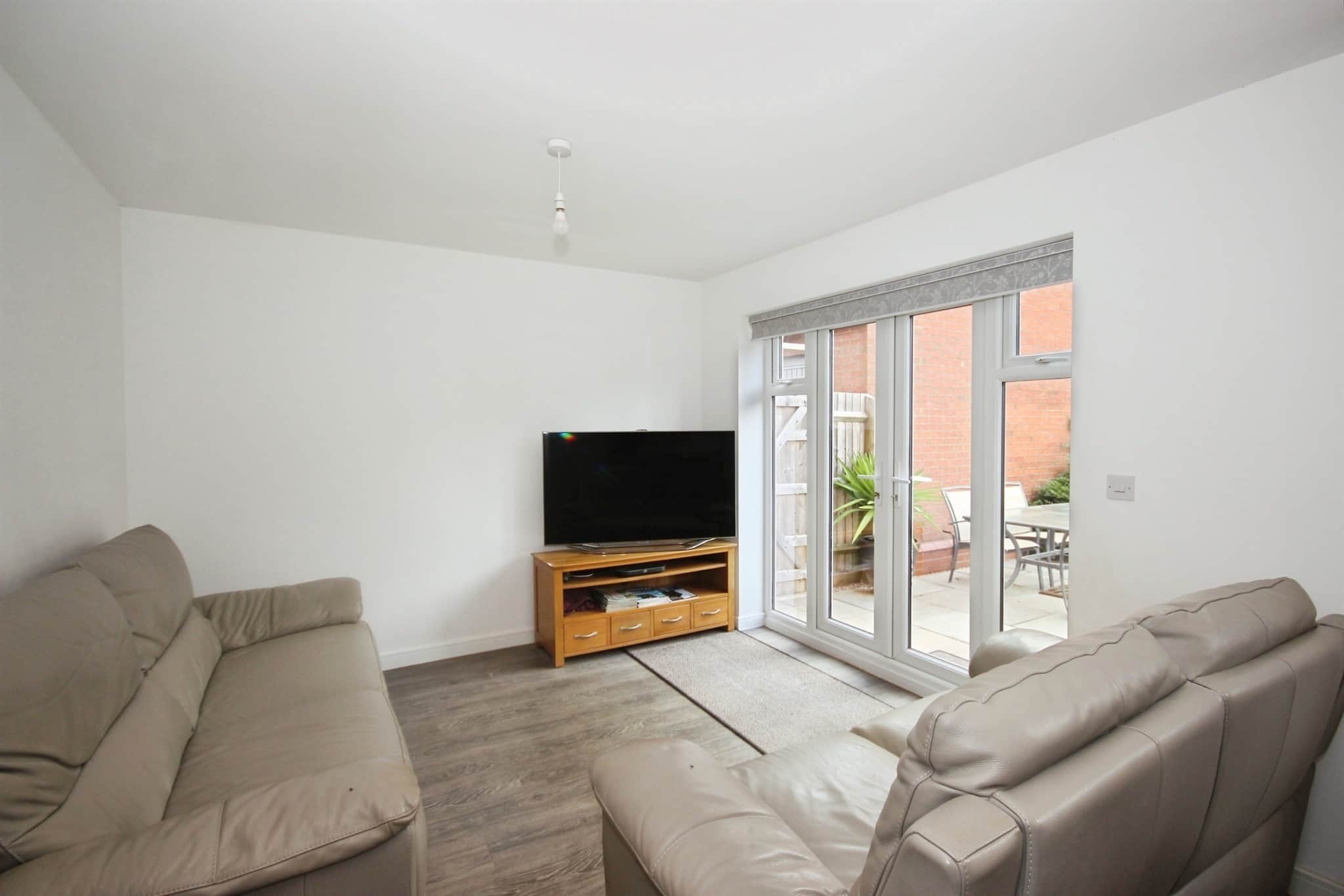 Property at Farnes Close, Lighthorne Heath, Leamington Spa
