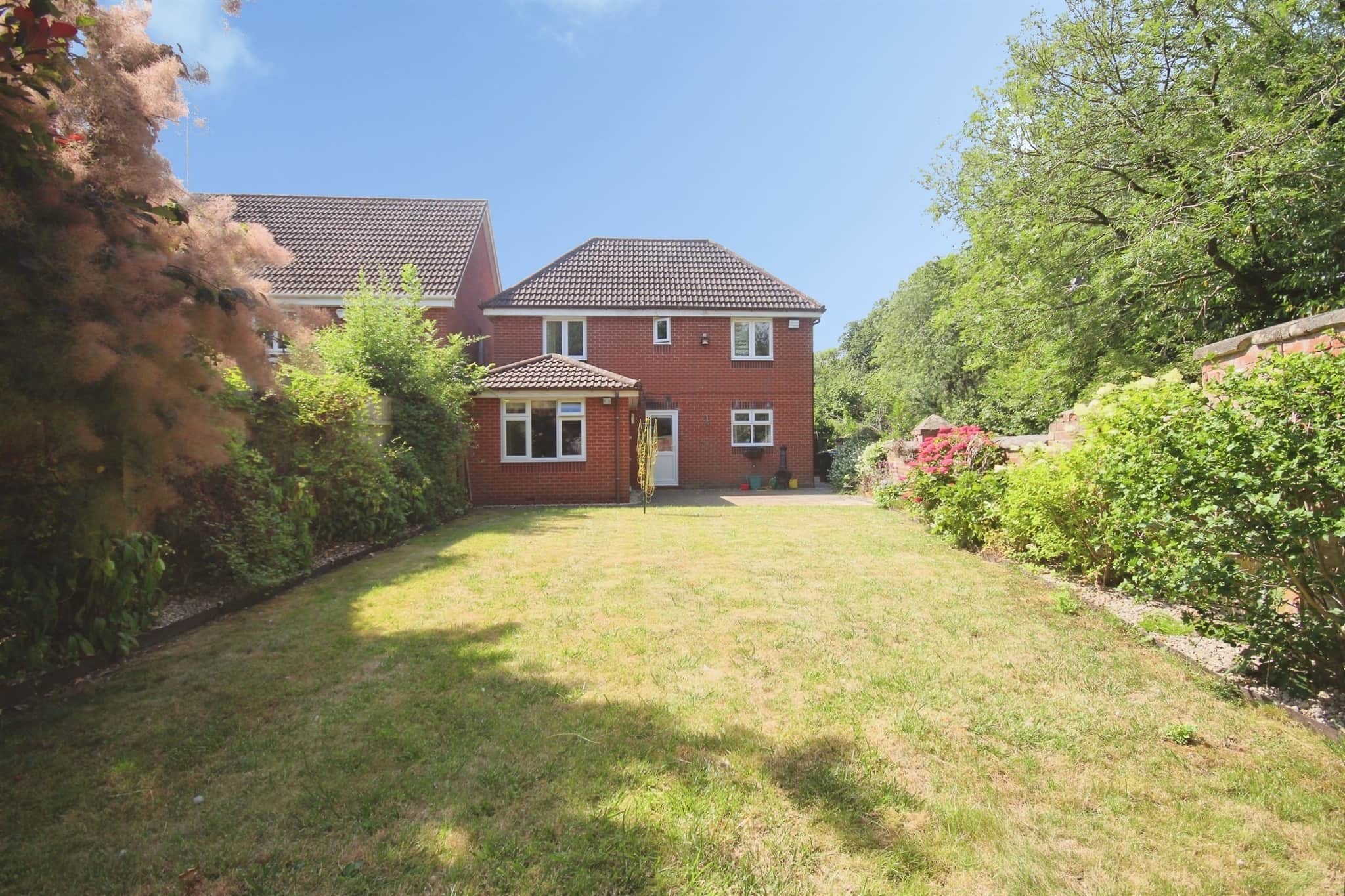 Property at Quinton Close, Hatton Park, Warwick