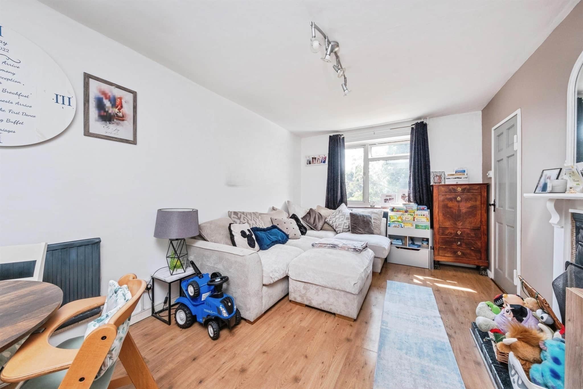 Property at Arnolds Close, Padbury, Buckingham