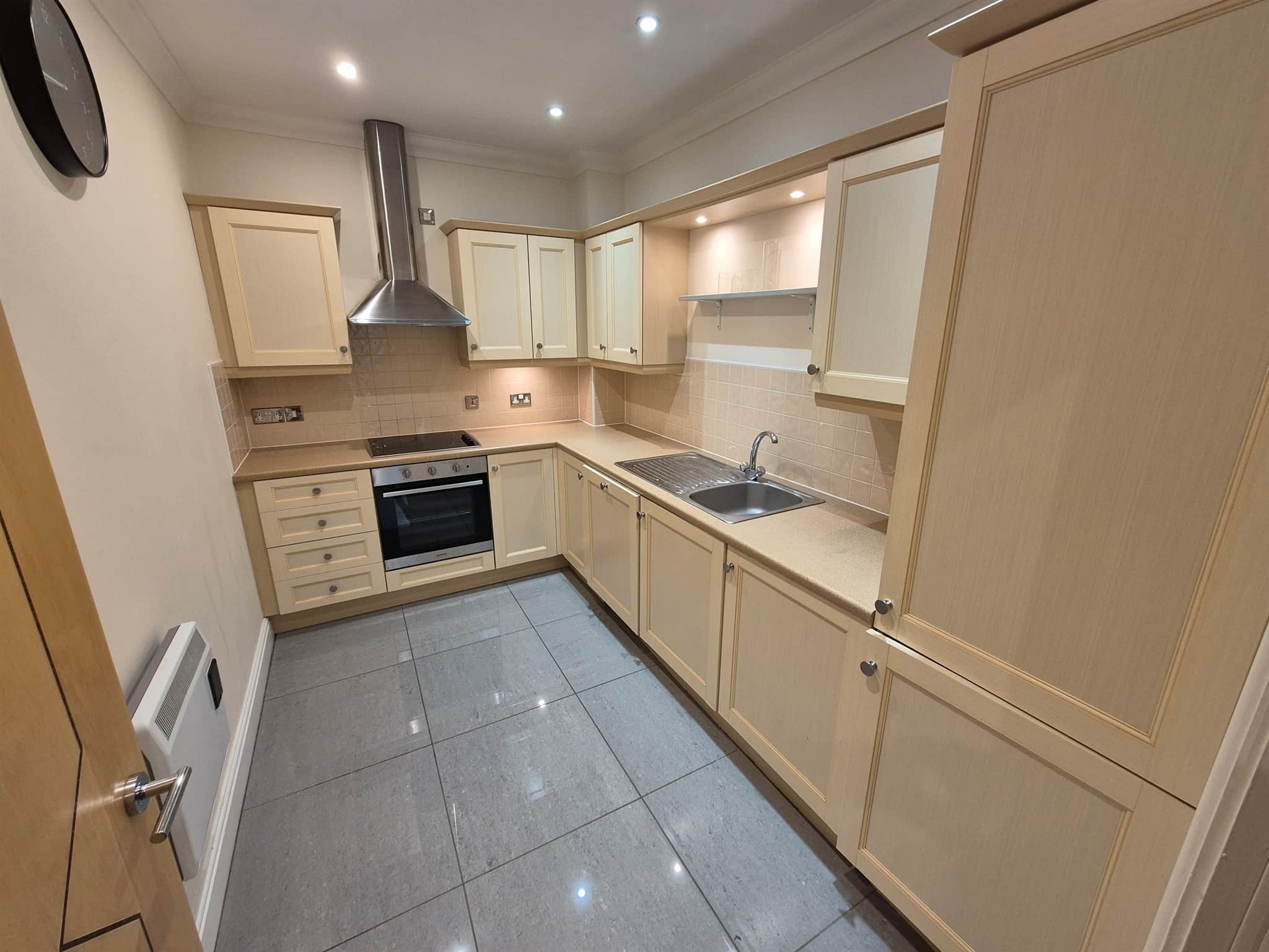 Property at Windsor Place, Leamington Spa