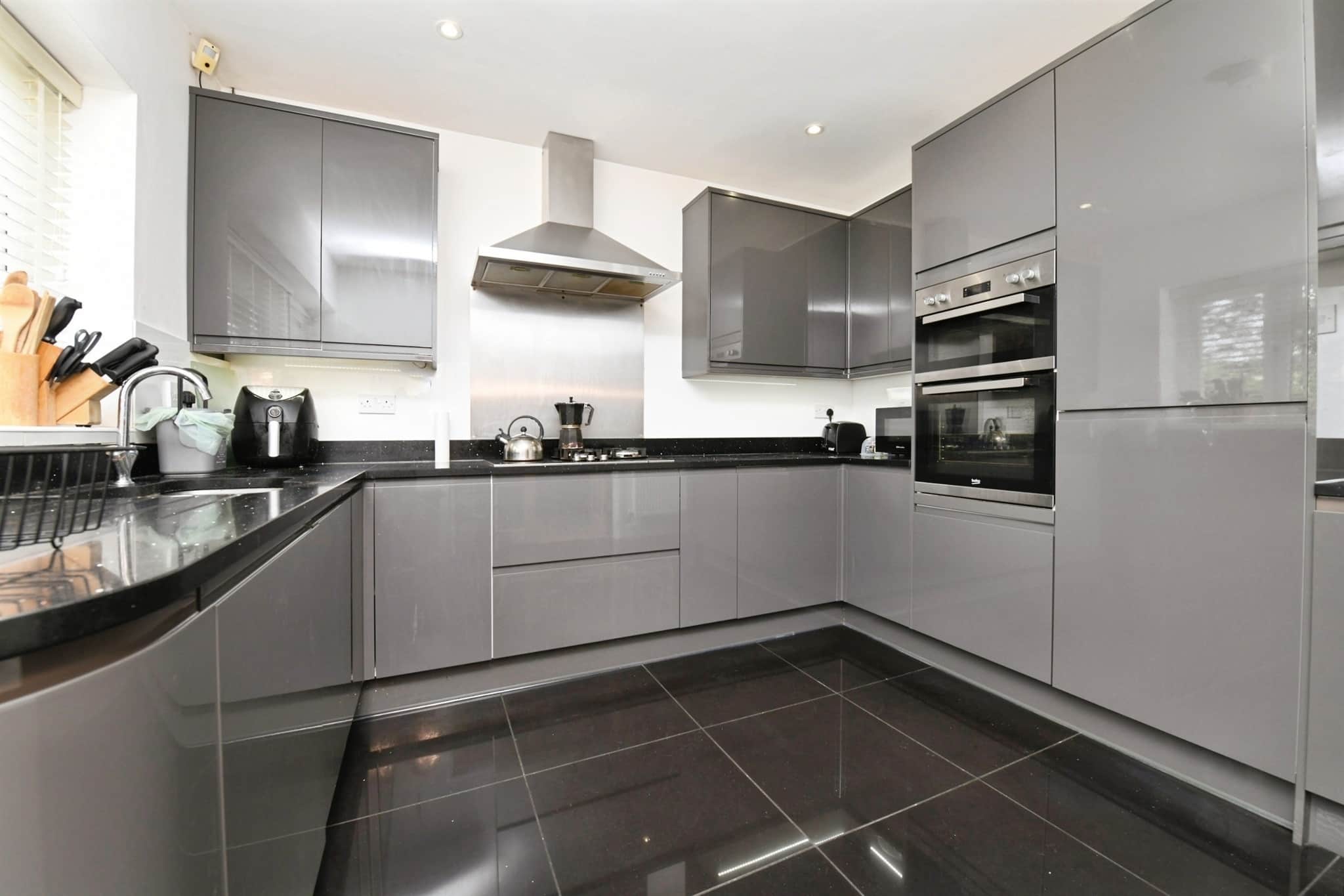 Property at Guernsey Gardens, Wickford
