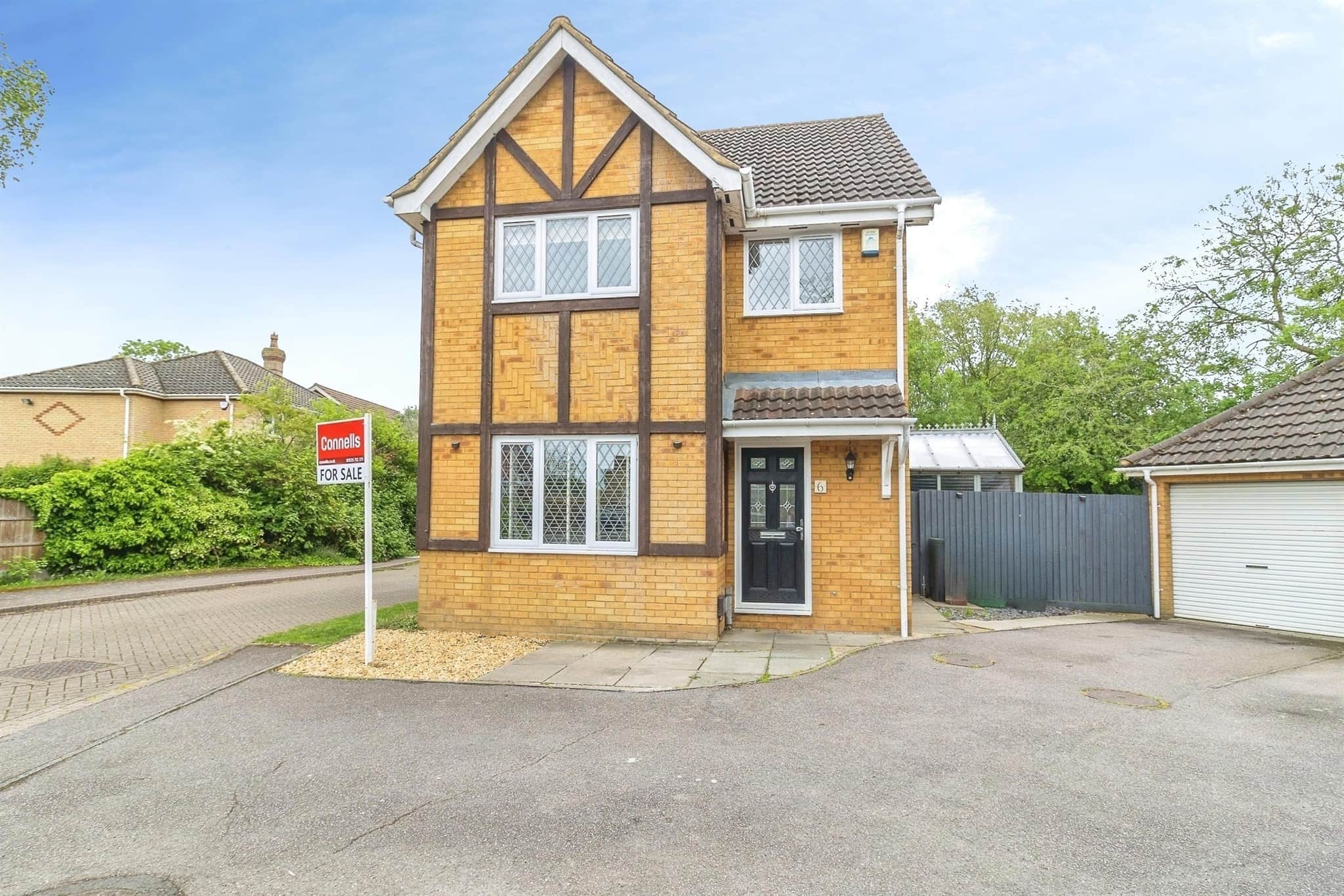 Property at Bedford Road, Marston Moretaine, Bedford