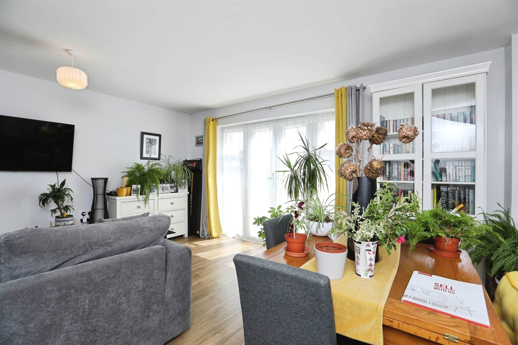 Property at Eveas Drive, Sittingbourne