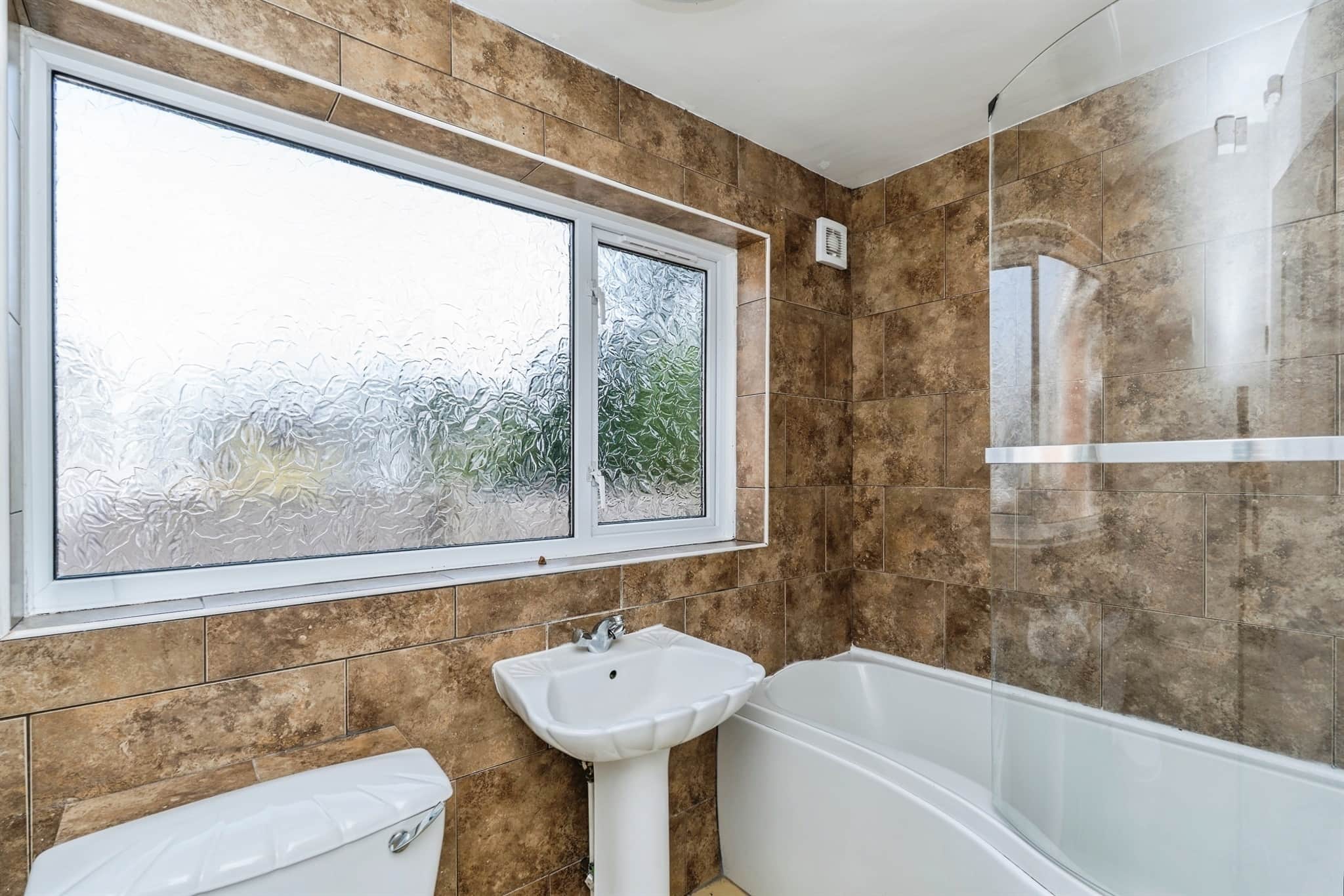 Property at Willow Gardens, North Baddesley, Southampton
