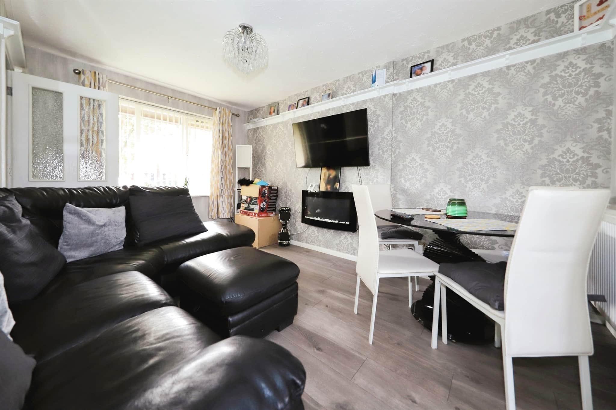 Property at Edensor Close, Wolverhampton