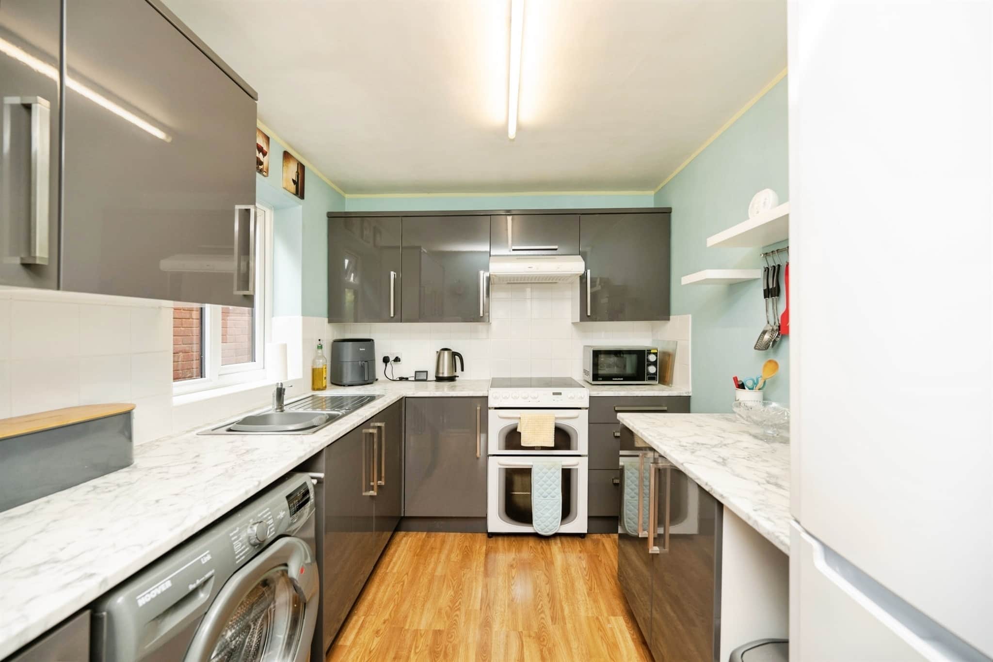 Property at The Pineways, Oldbury