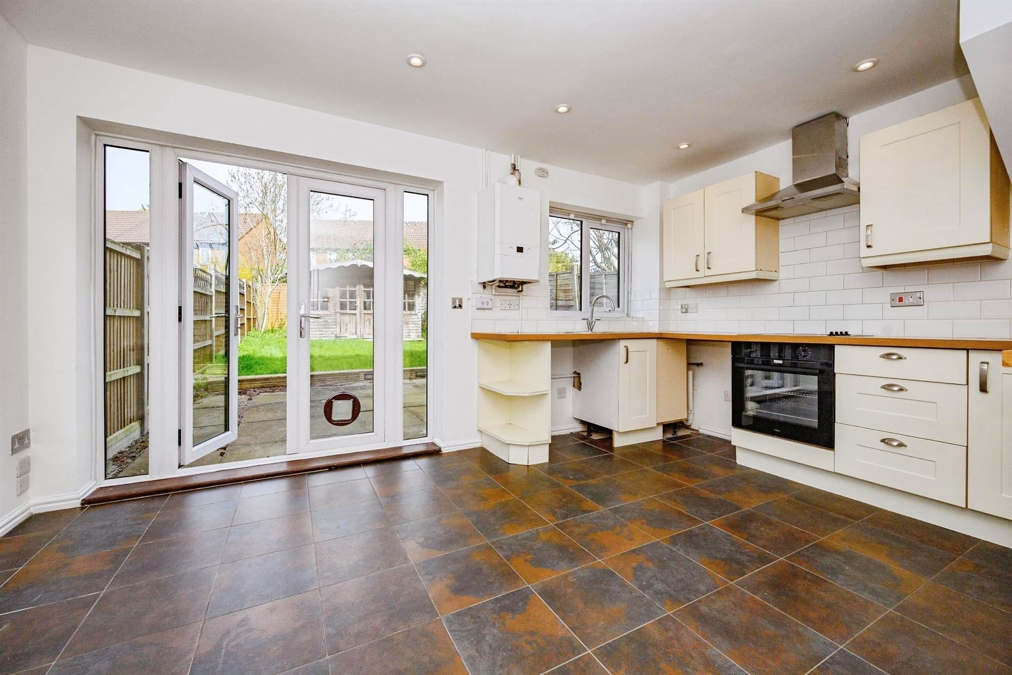 Property at Yately Close, Luton