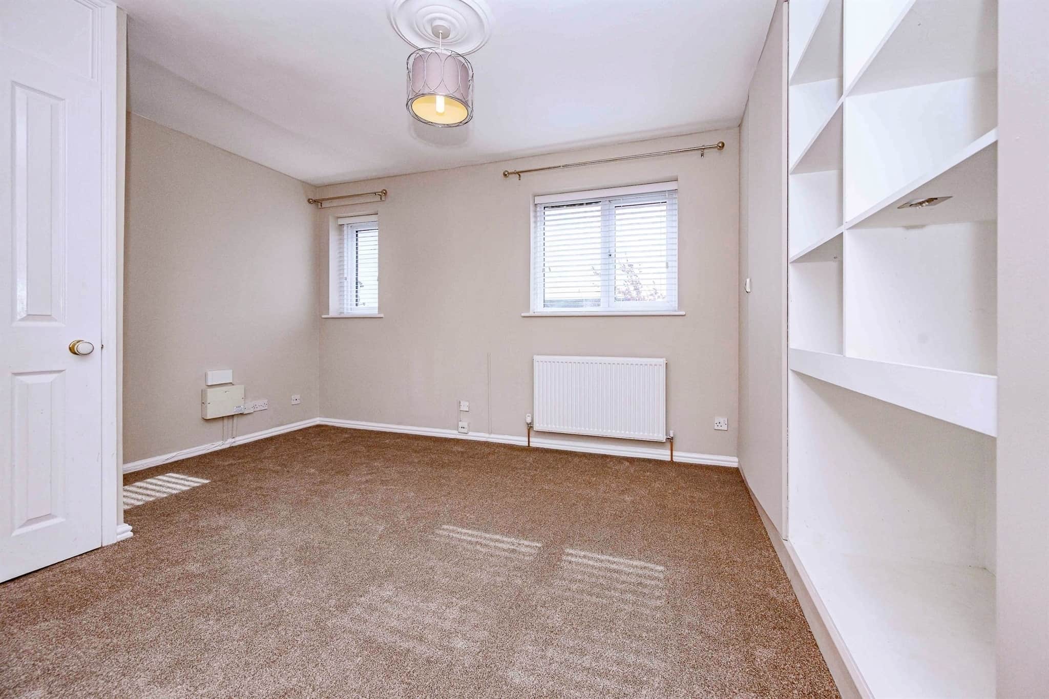Property at Yately Close, Luton