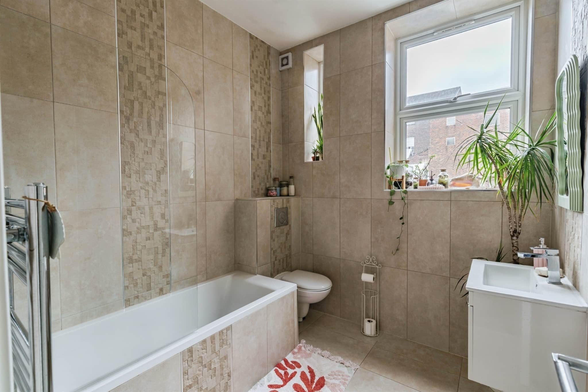 Property at London Road, East Grinstead