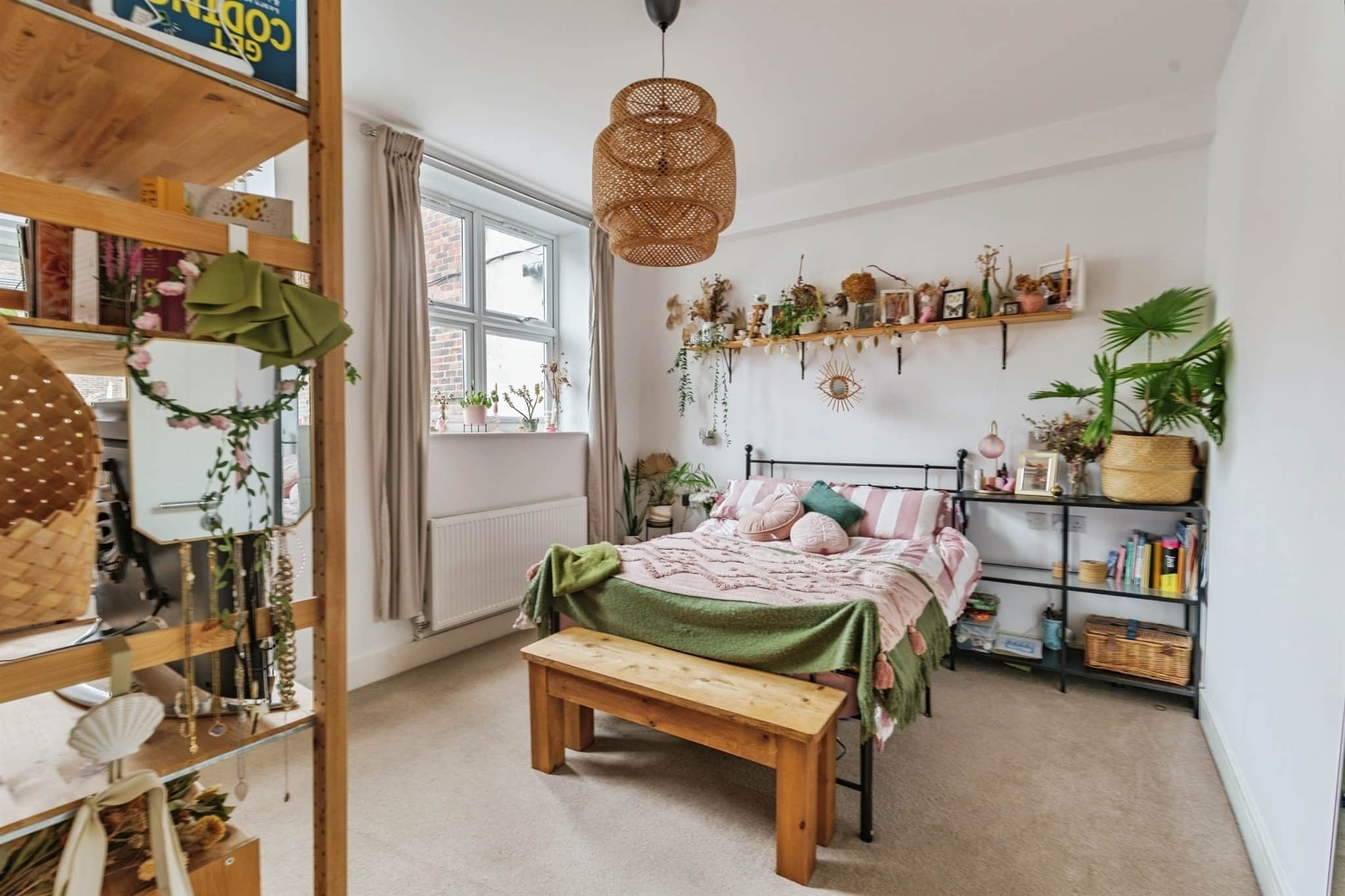 Property at London Road, East Grinstead