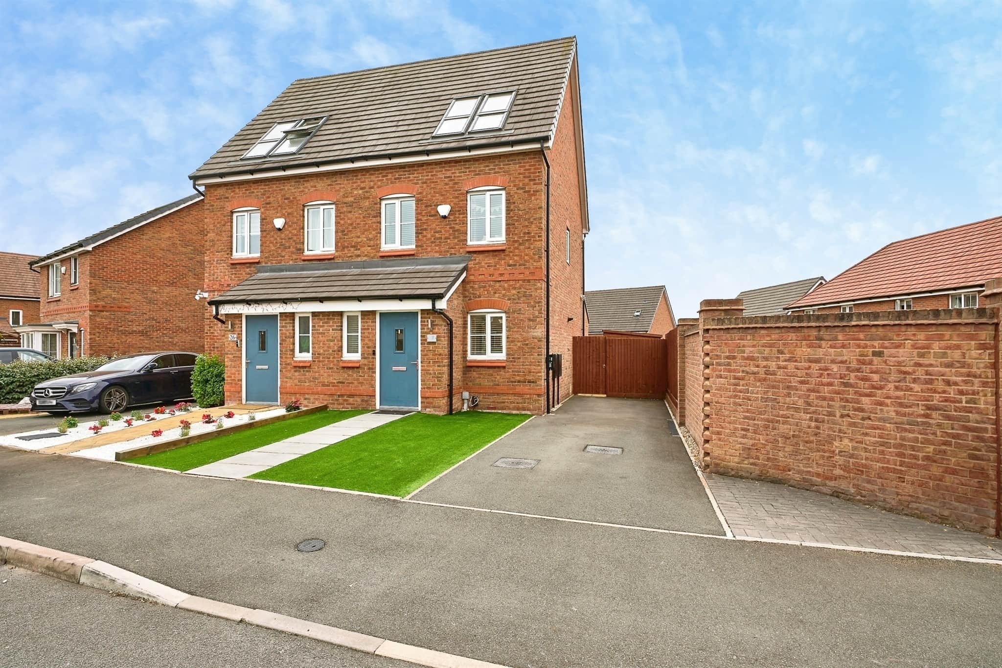 Property at Cardowen Place, Bilston