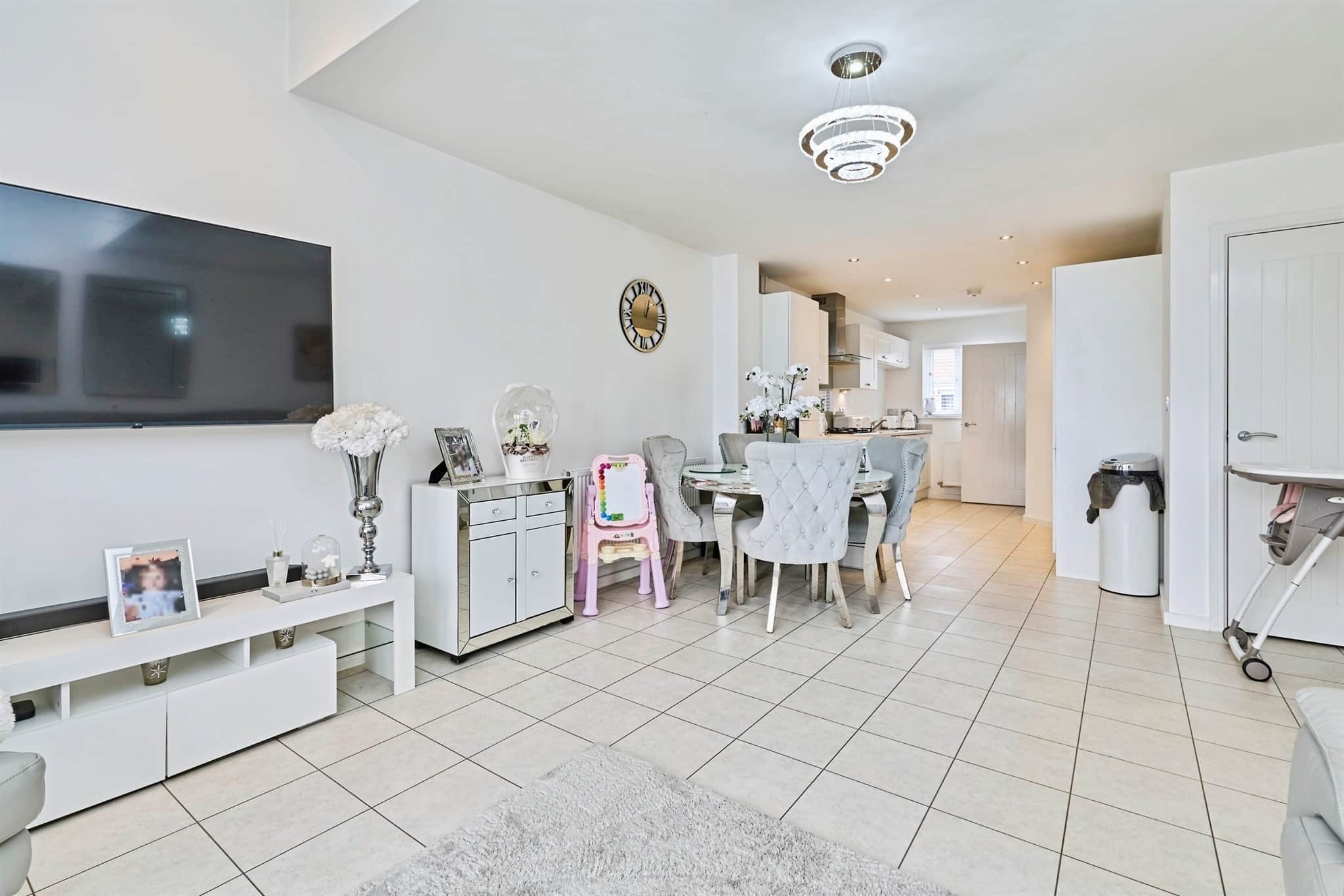 Property at Cardowen Place, Bilston