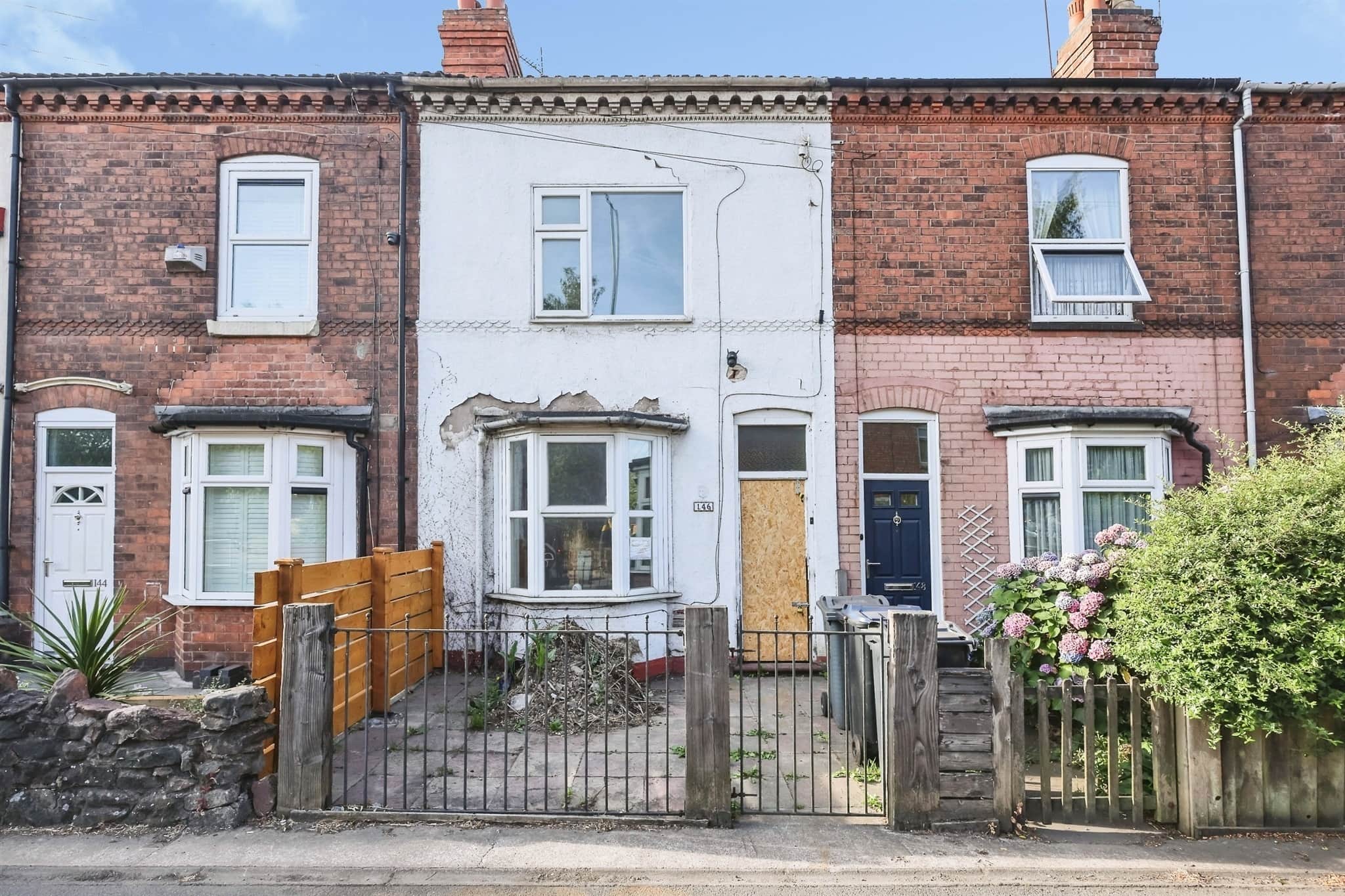Property at Stonehouse Lane, Quinton, Birmingham
