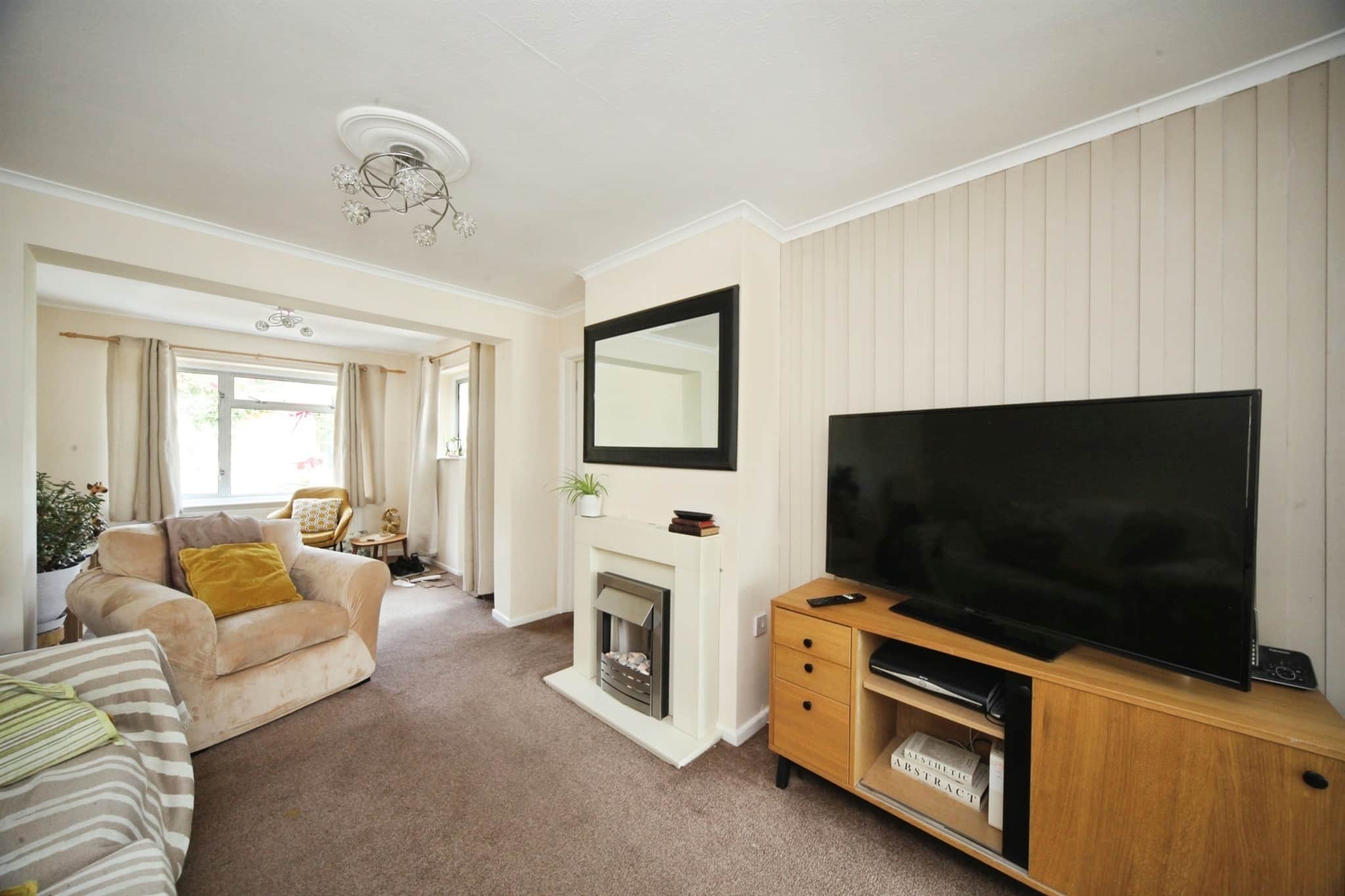 Property at Cheviot Close, Luton