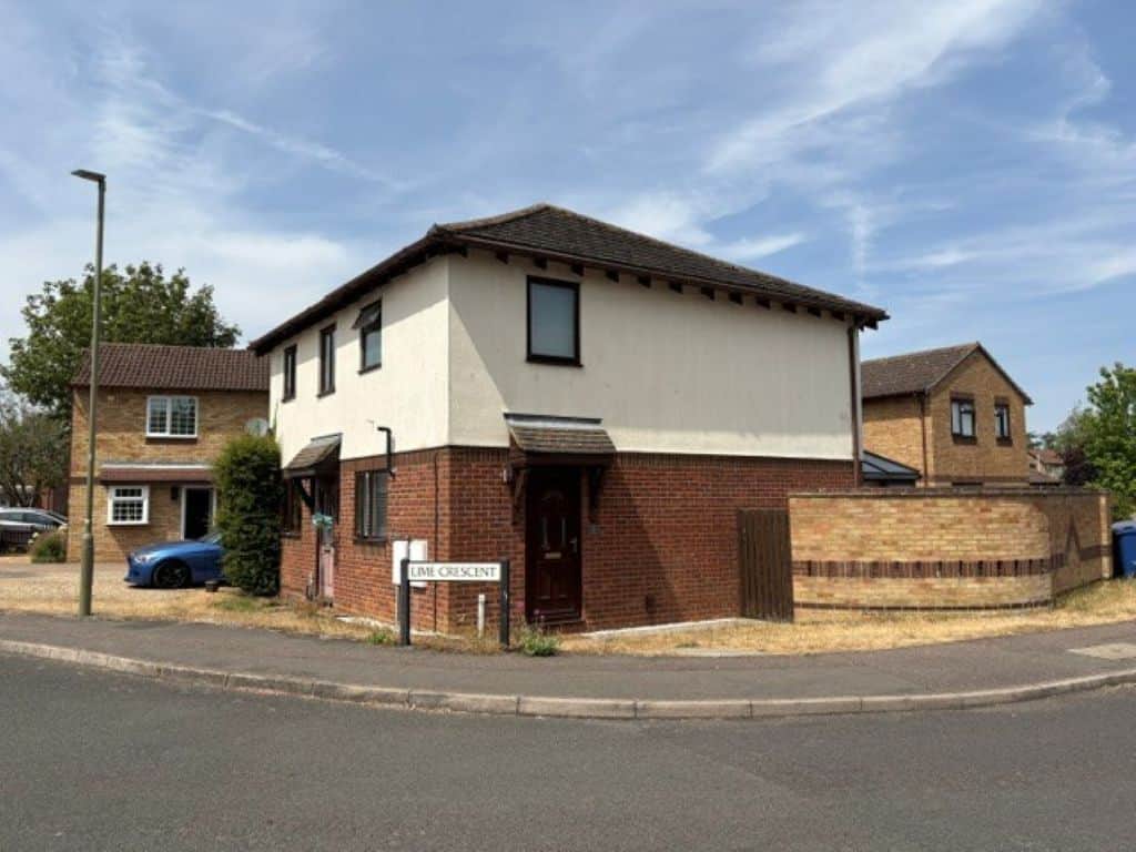 Property at Lime Crescent, Bicester