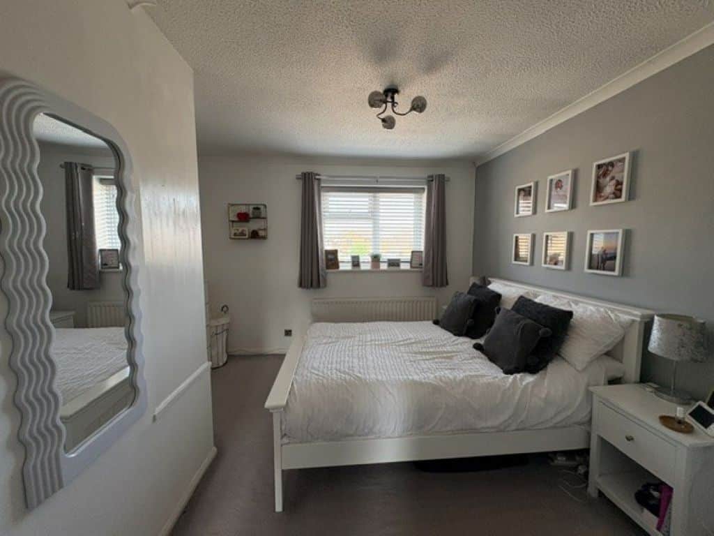 Property at Lime Crescent, Bicester
