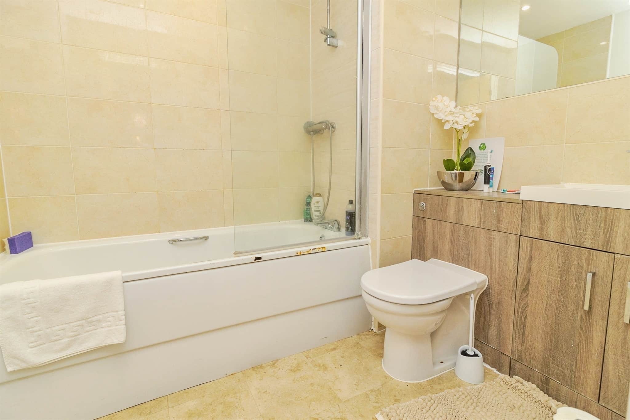 Property at Avebury Boulevard, Milton Keynes