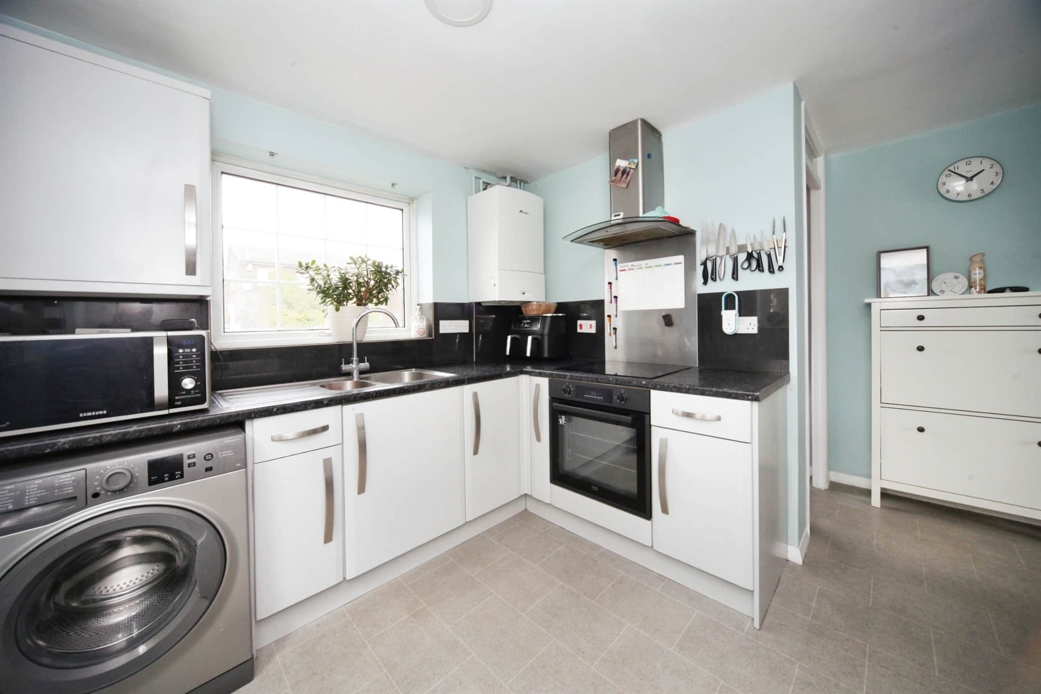 Property at Ardleigh Green, Luton