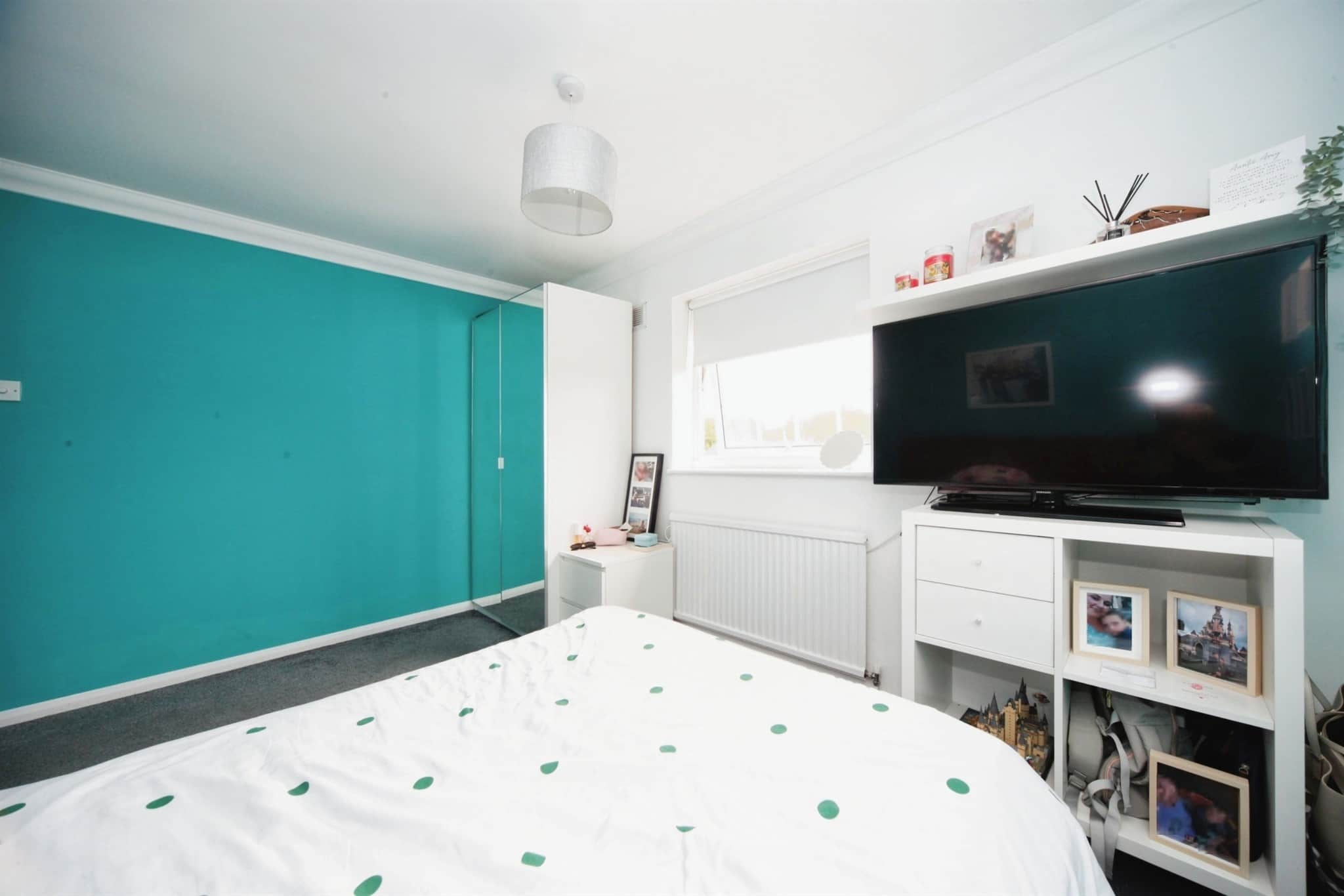 Property at Ardleigh Green, Luton