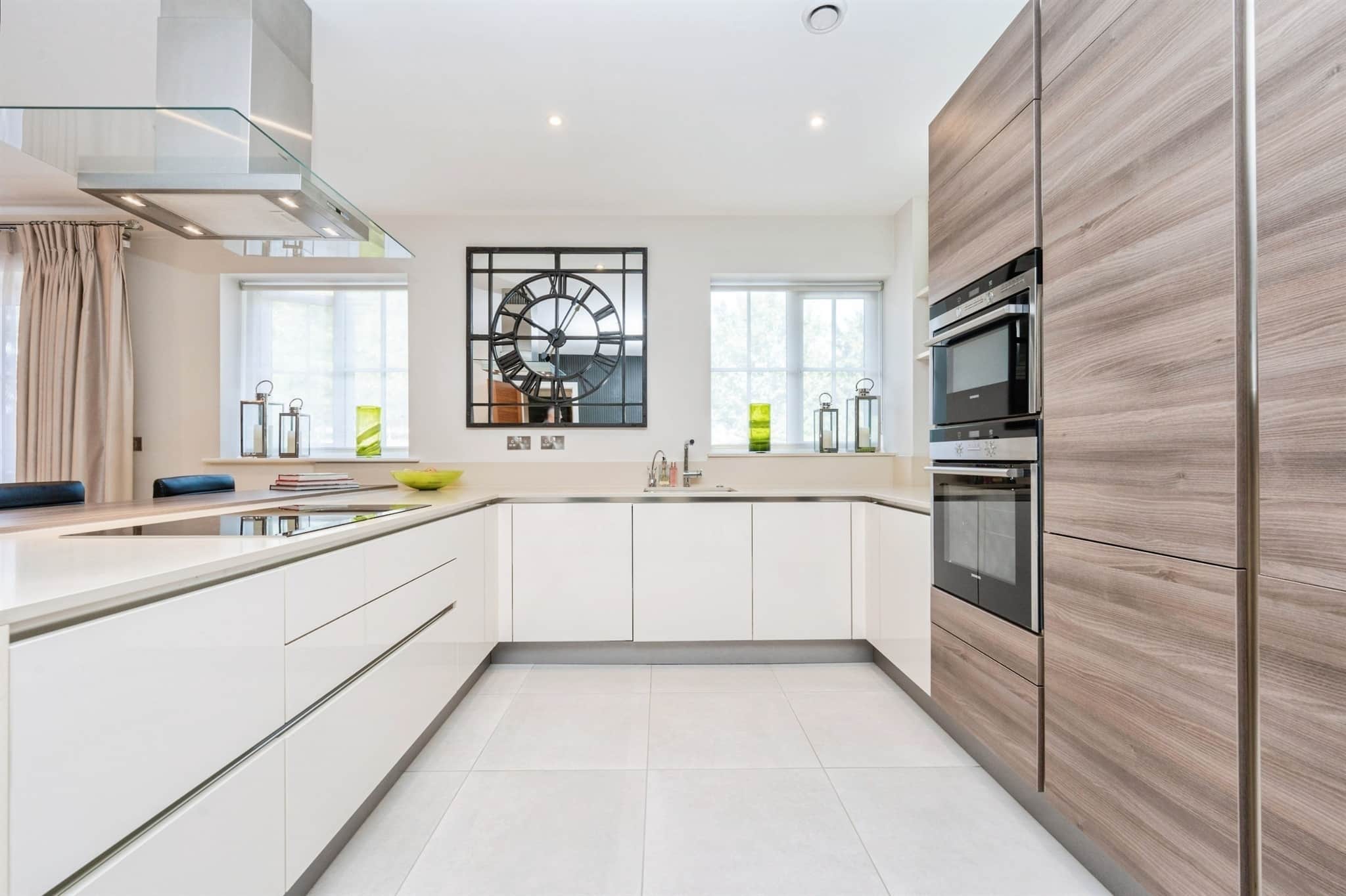 Property at Aldenham Road, Bushey