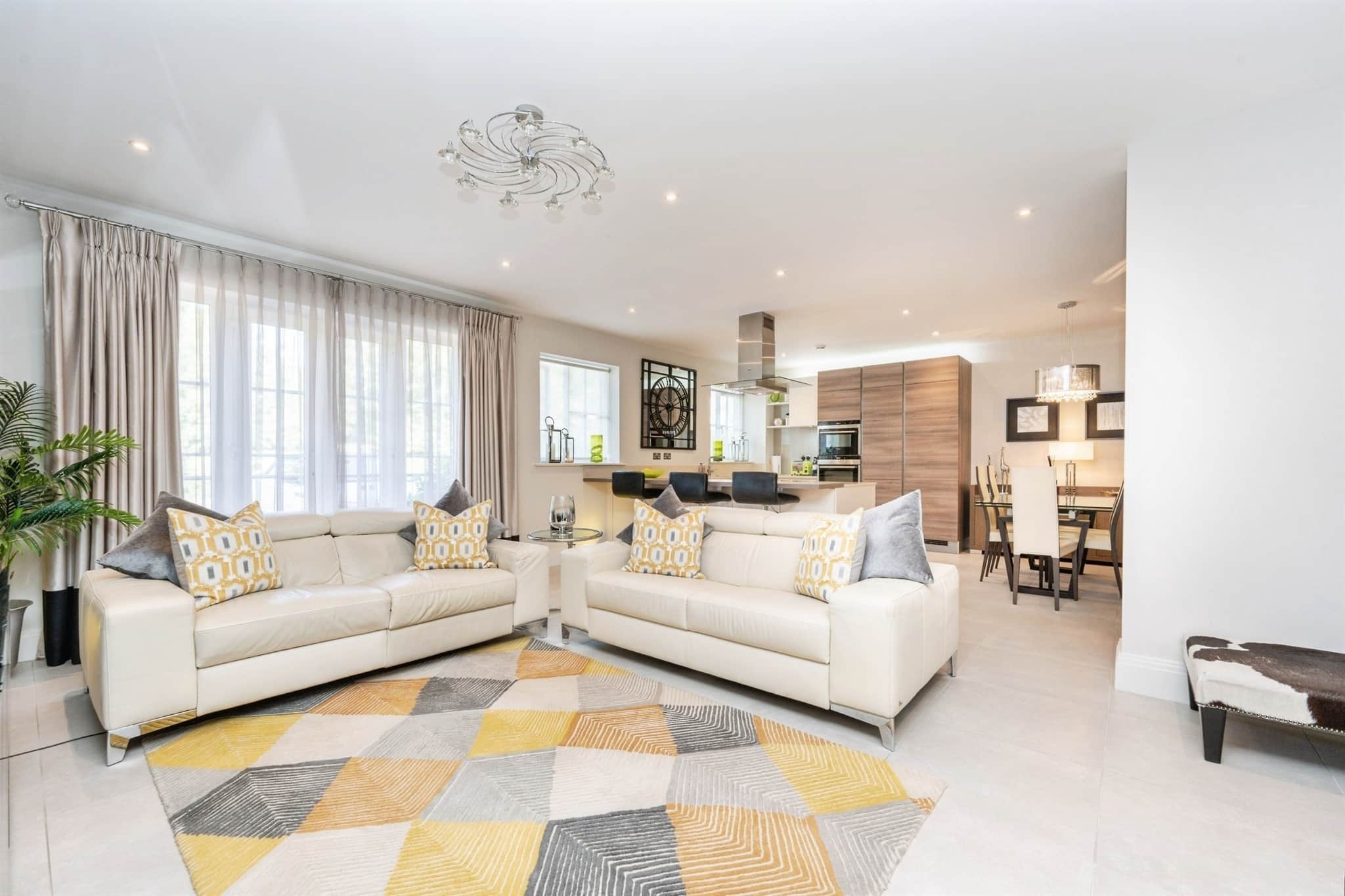 Property at Aldenham Road, Bushey