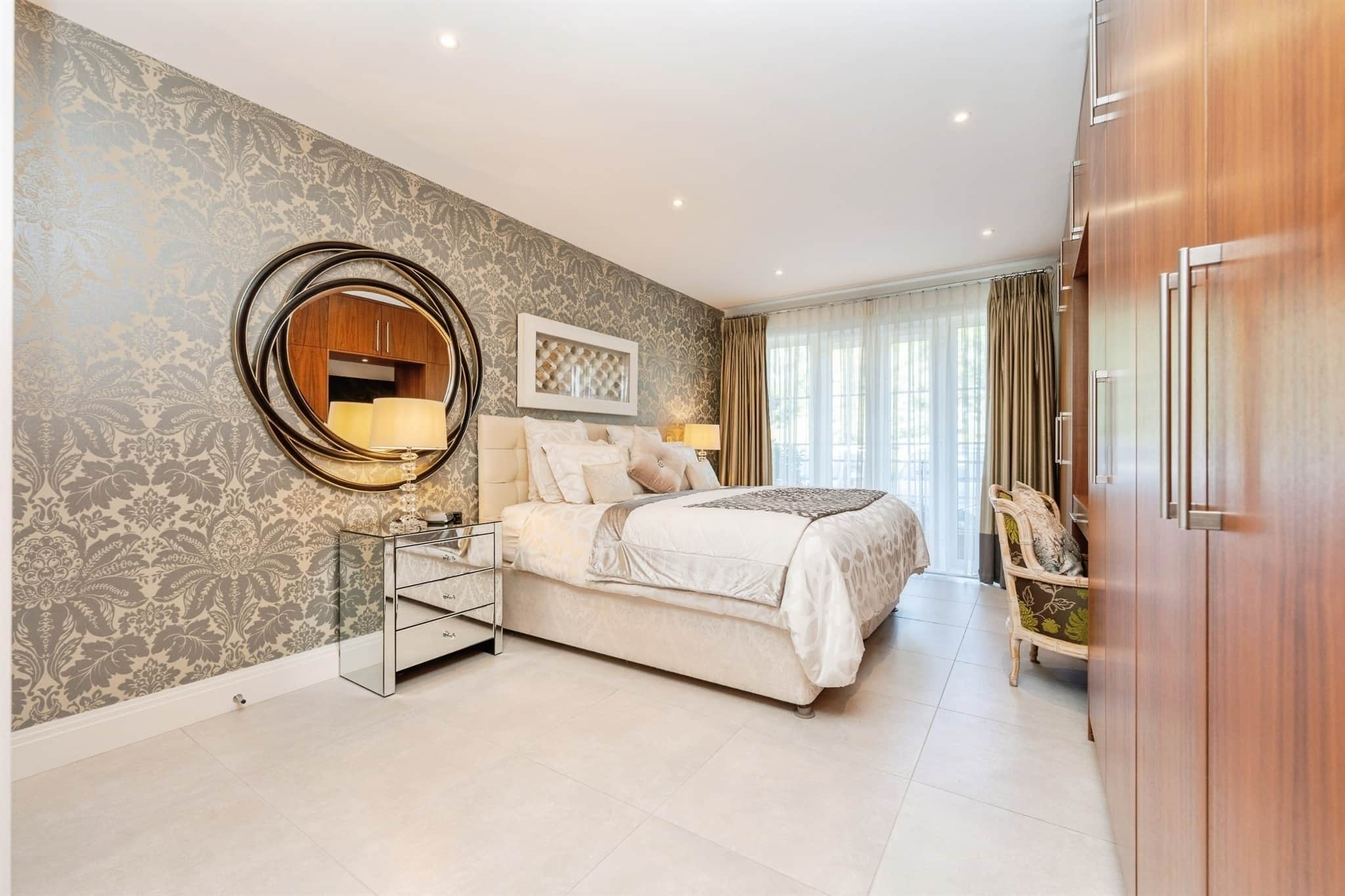 Property at Aldenham Road, Bushey