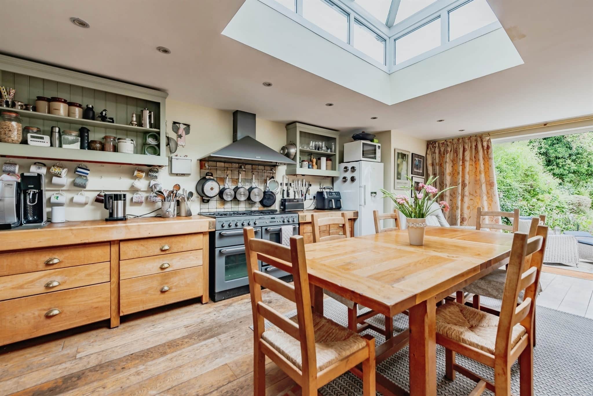 Property at Copthorne Bank, Copthorne, Crawley