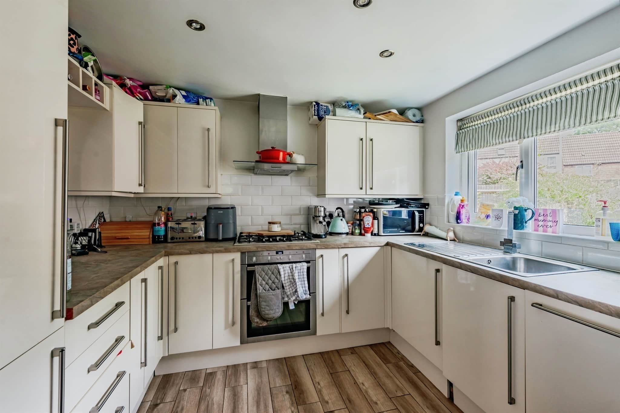 Property at Lister Avenue, East Grinstead