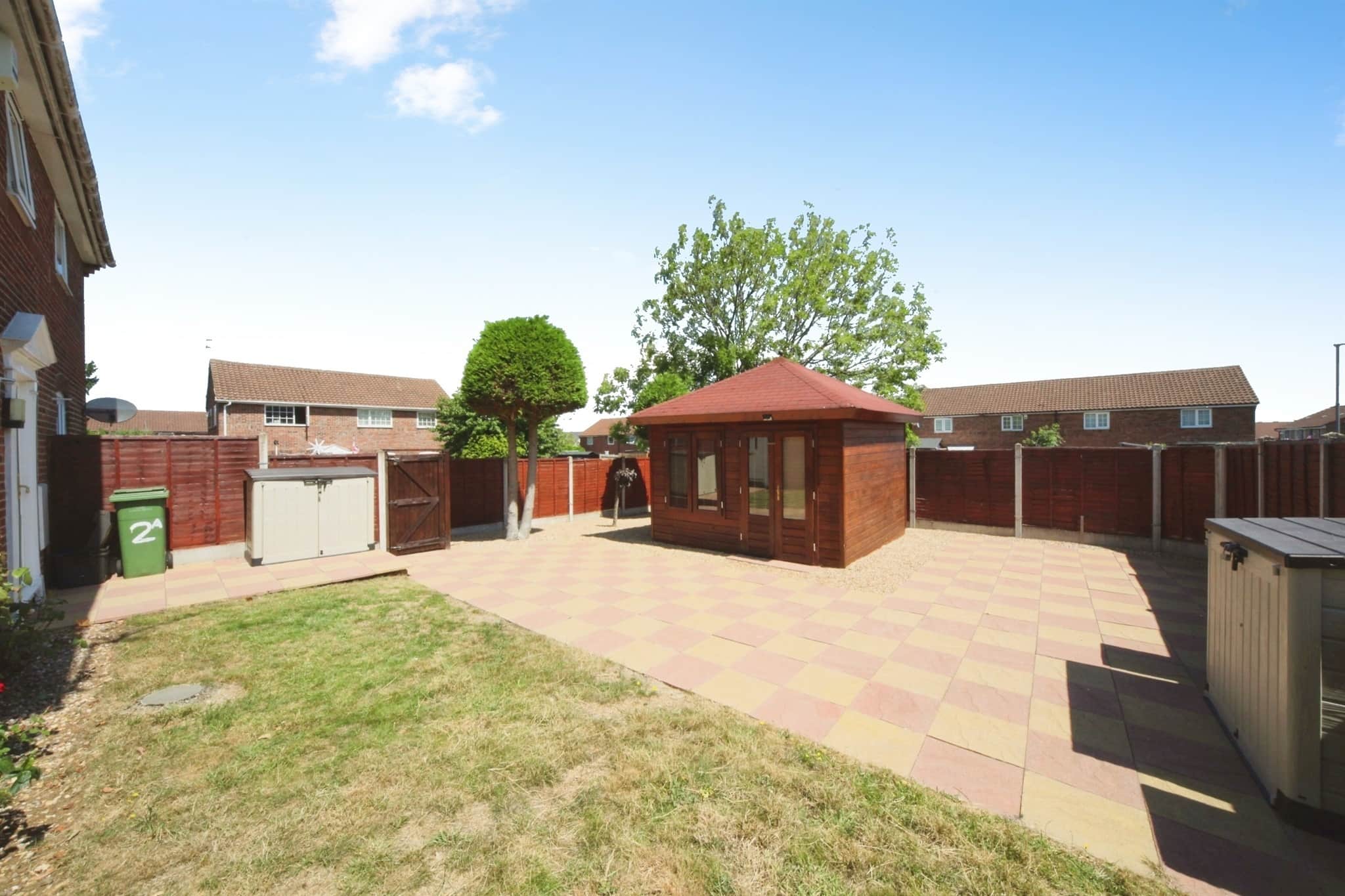 Property at Skua Close, Luton