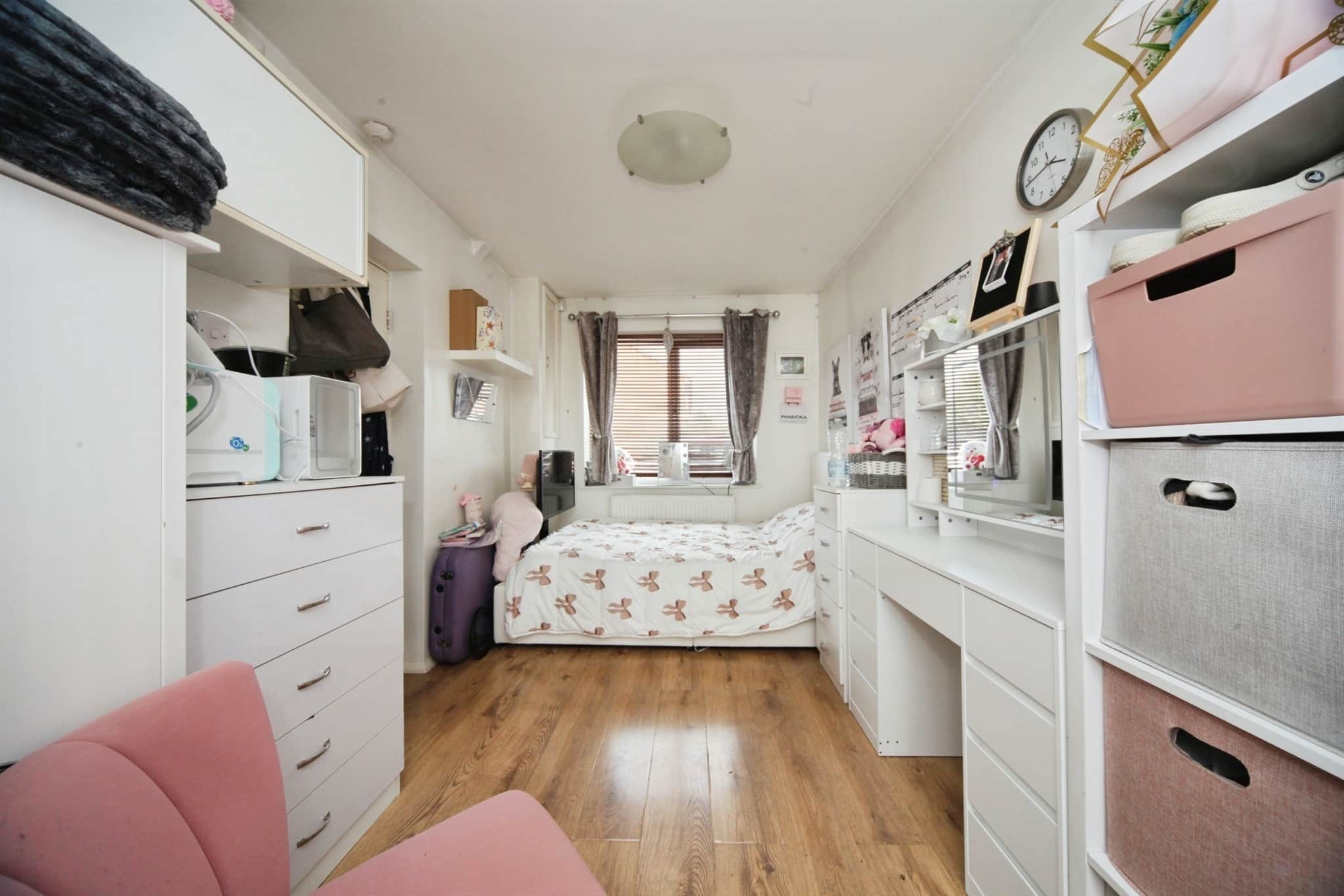 Property at Claverley Green, Luton