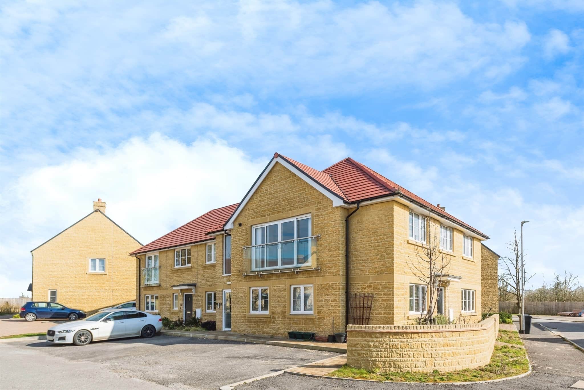 Property at Linden Gardens, Carterton