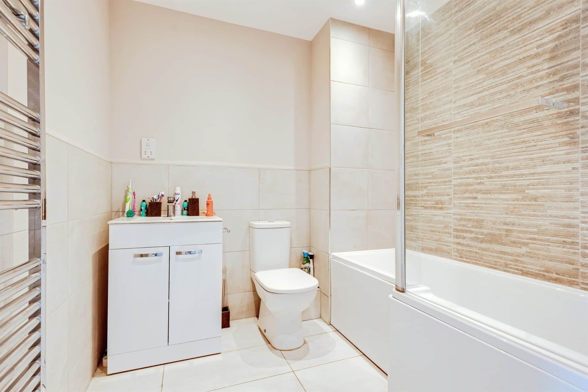 Property at Linden Gardens, Carterton