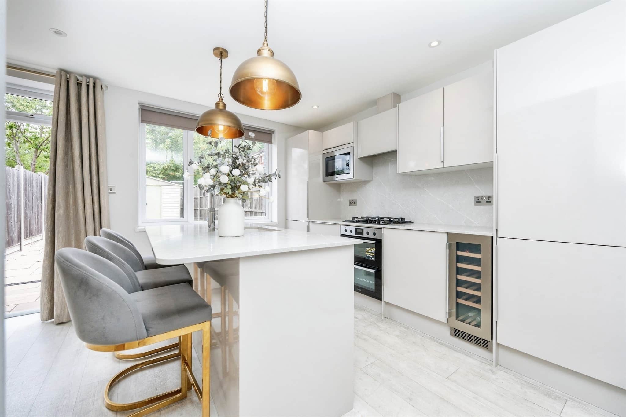 Property at Cooks Mead, Bushey