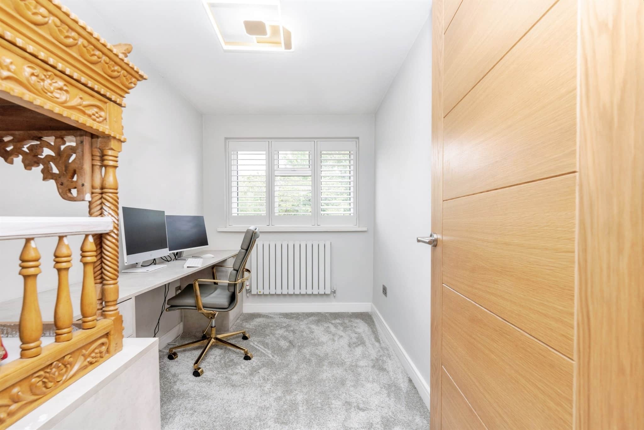 Property at Cooks Mead, Bushey