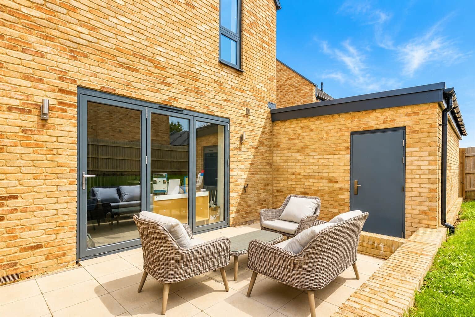 Property at Blunsdon Hill, Blunsdon, Swindon