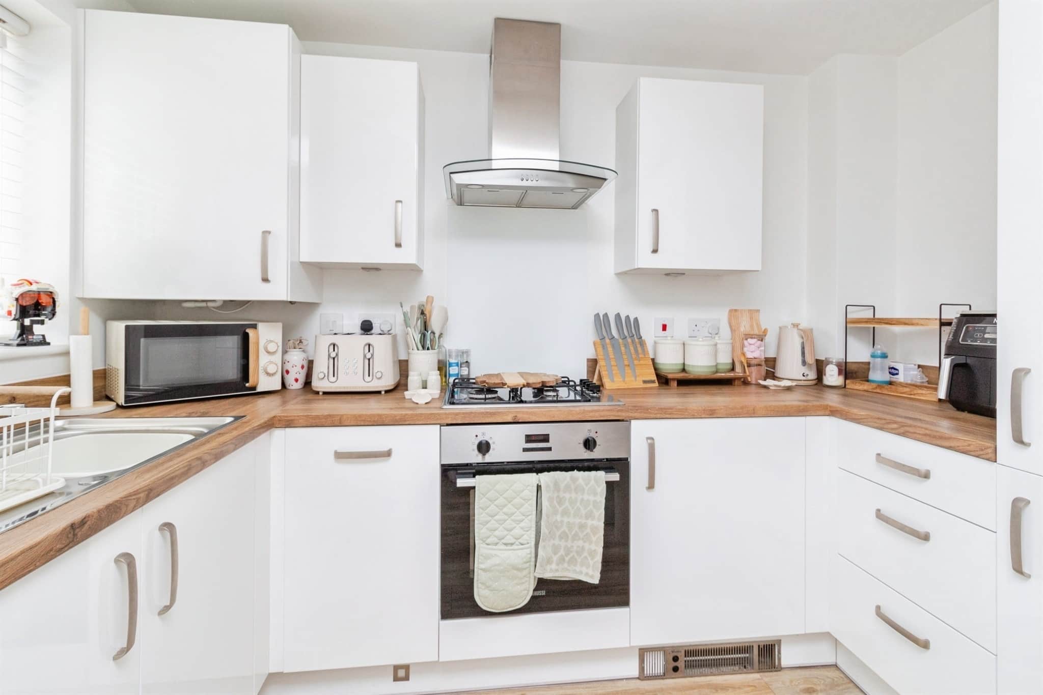 Property at Orford Gardens, Stafford