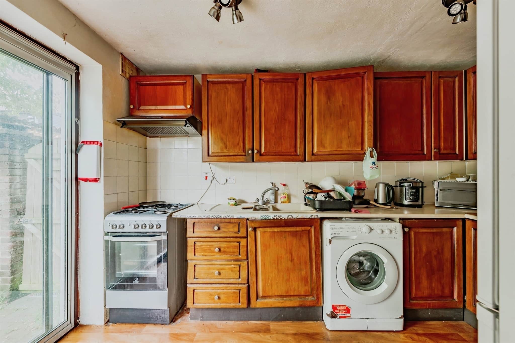 Property at Shaws Road, Crawley
