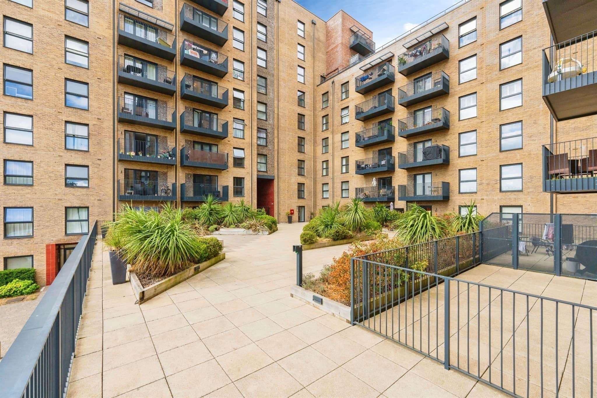 Property at Colnebank Drive, Watford