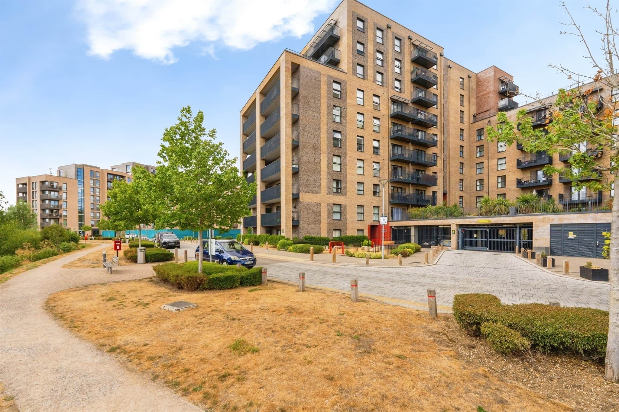 Property at Colnebank Drive, Watford