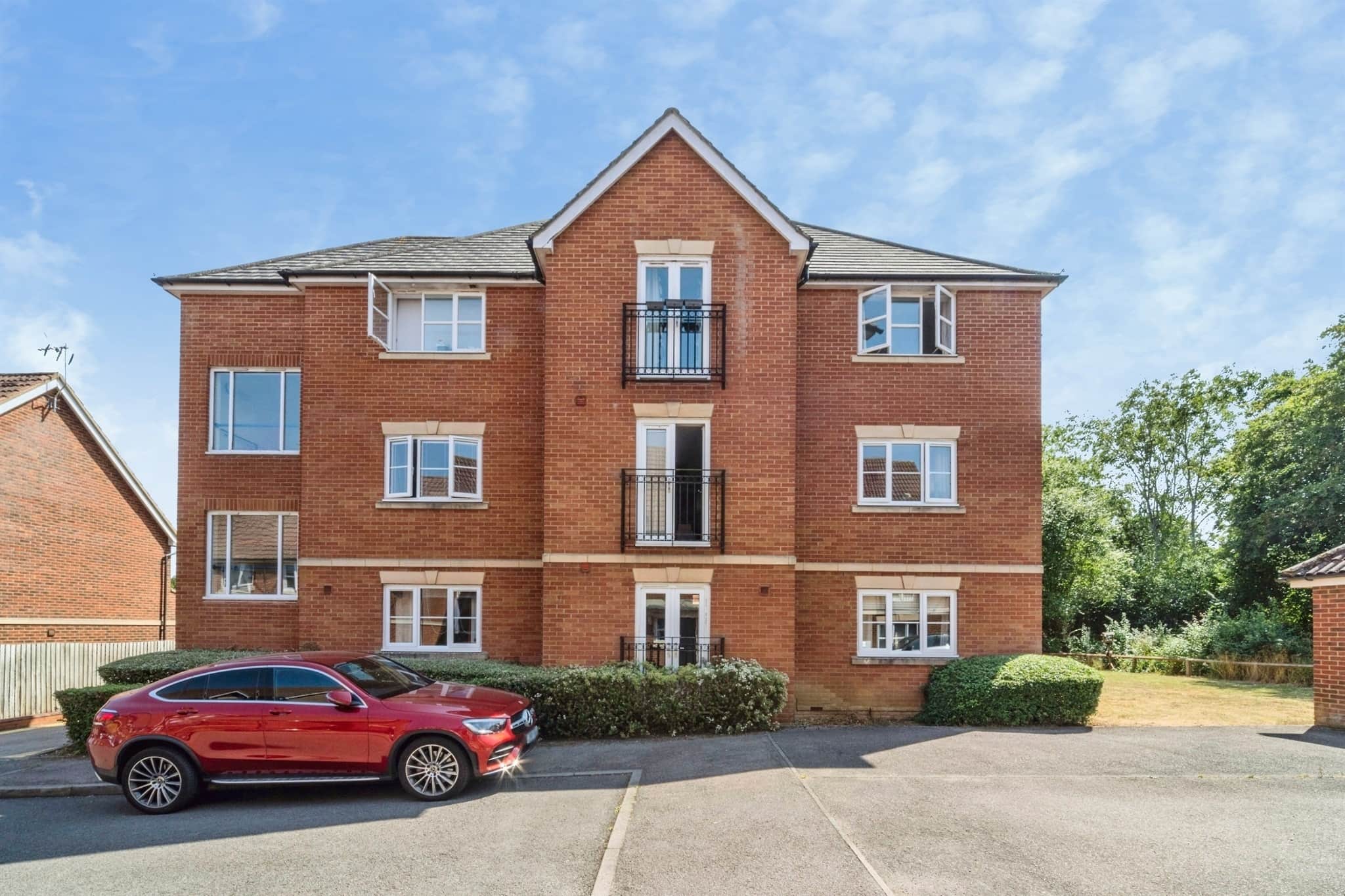 Property at Darwin Close, Medbourne, Milton Keynes