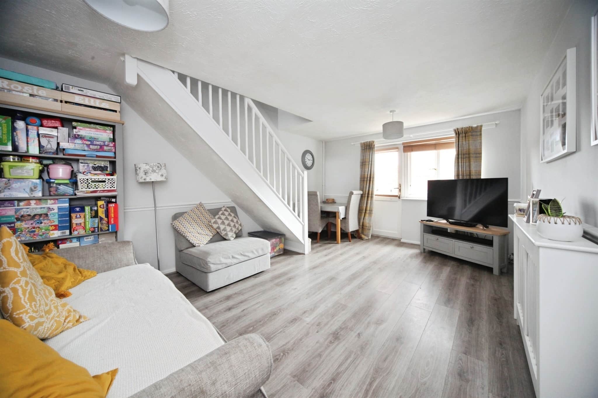 Property at Evans Close, Houghton Regis, Dunstable