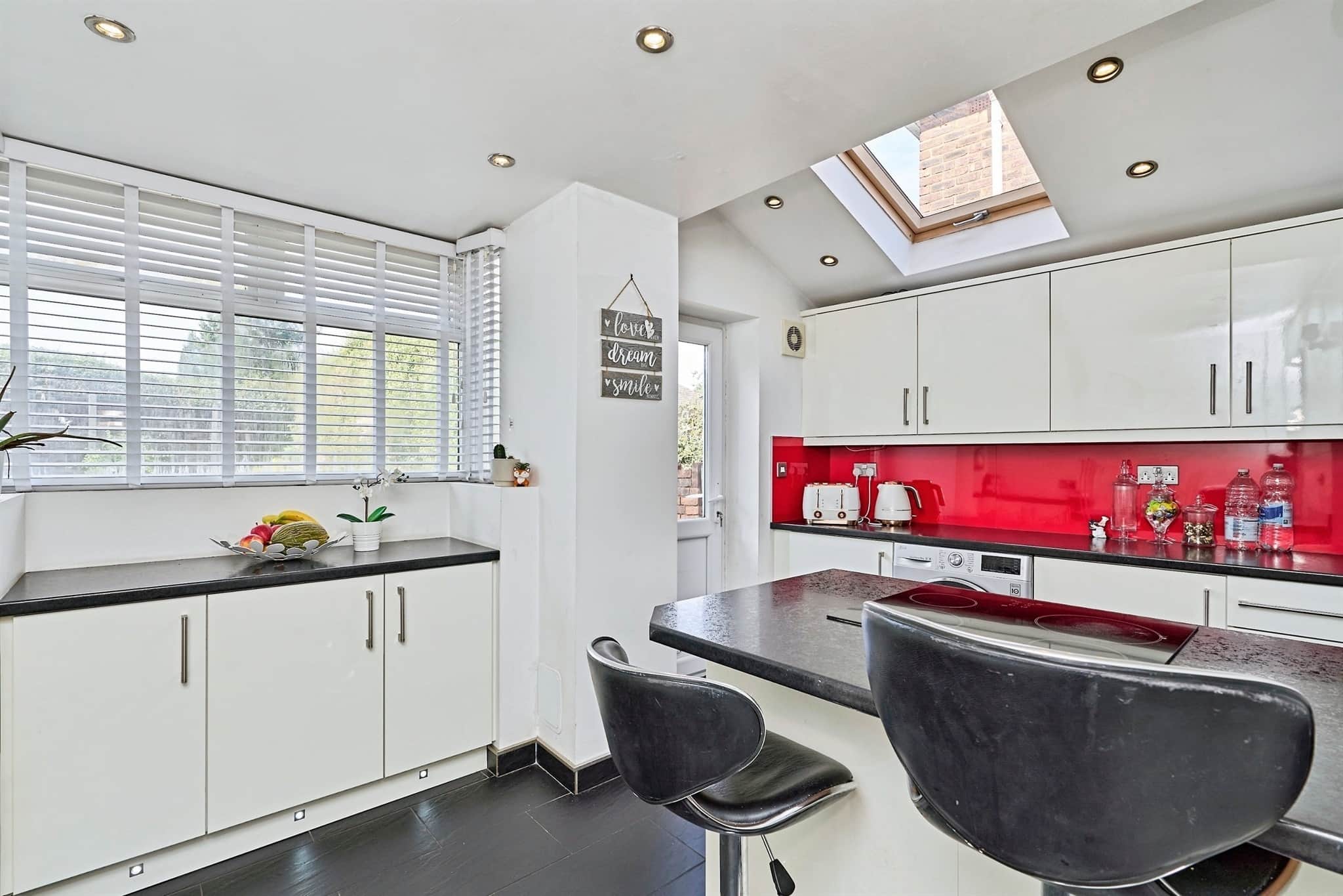Property at Fairview Crescent, Wednesfield, Wolverhampton
