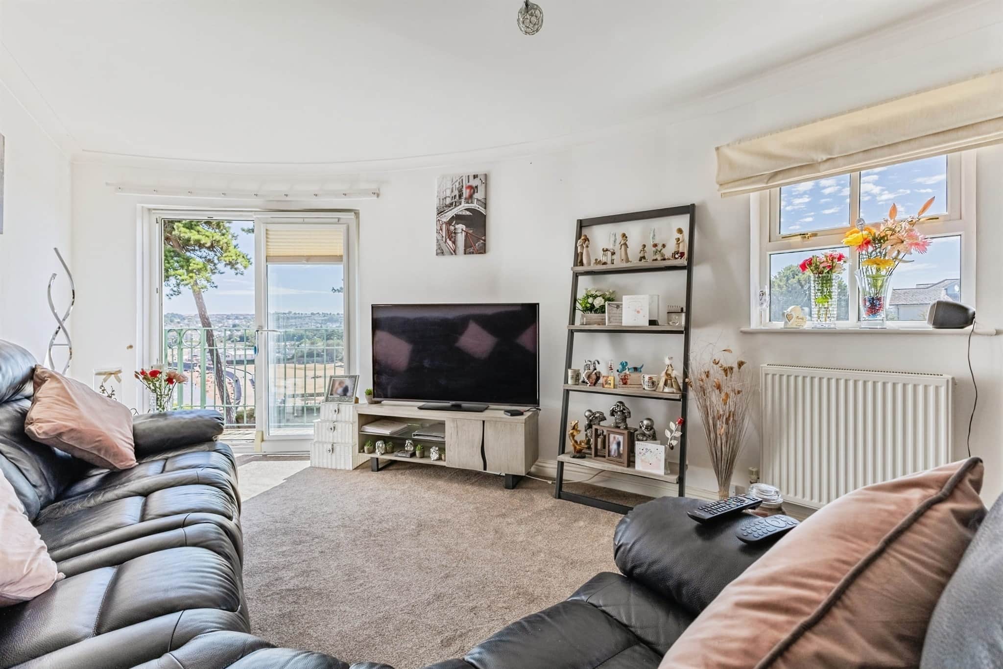 Property at Highcliffe Mews, Paignton