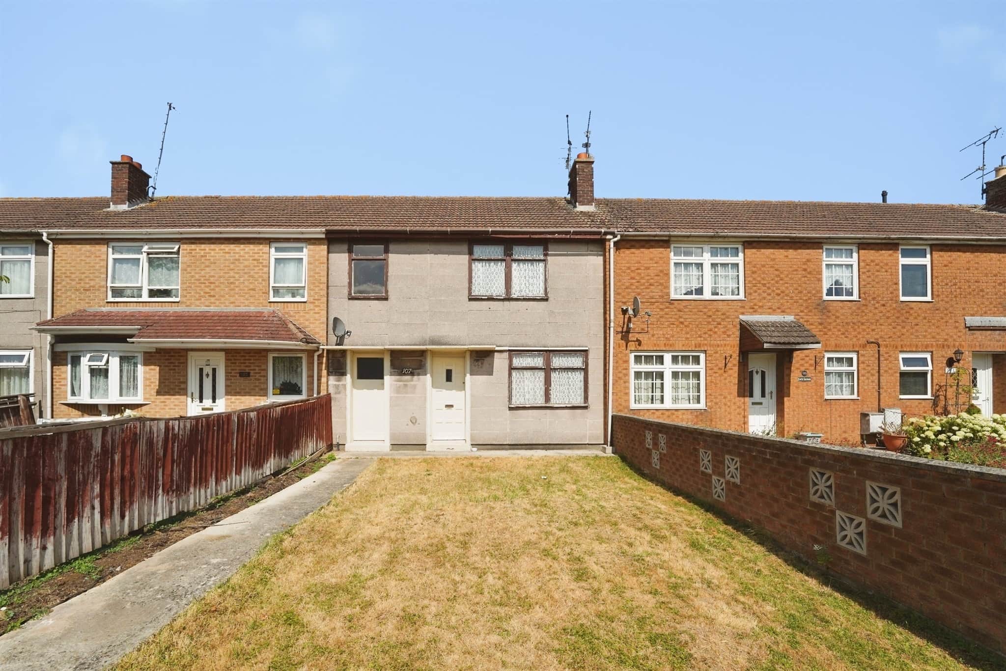 Property at Queens Drive, SWINDON