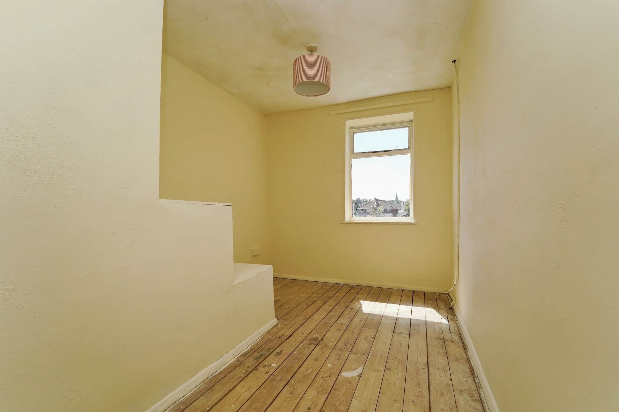 Property at Queens Drive, SWINDON