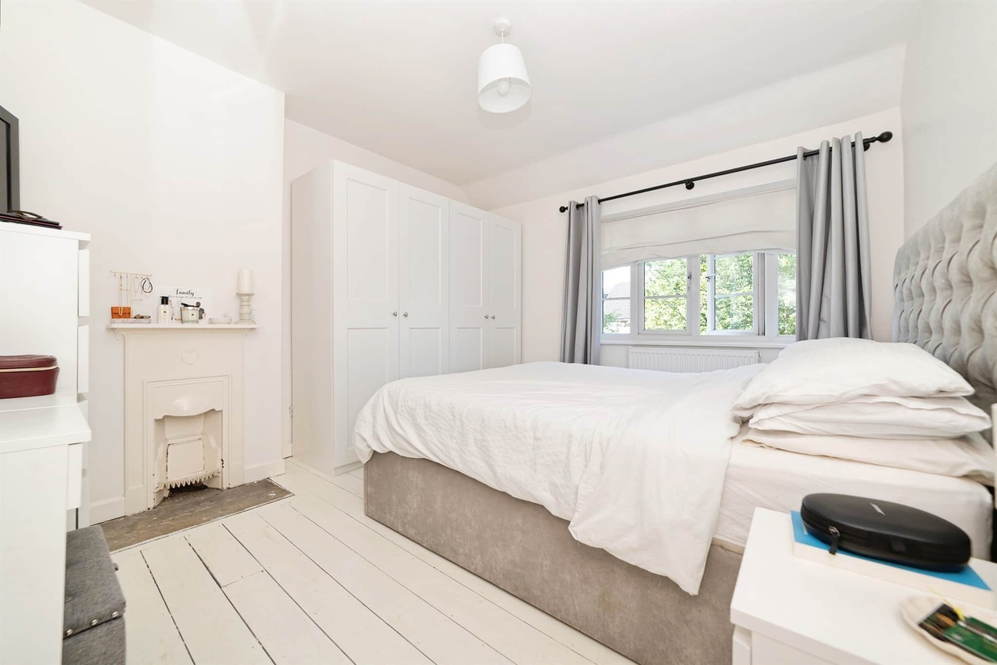 Property at Lemsford Lane, Welwyn Garden City