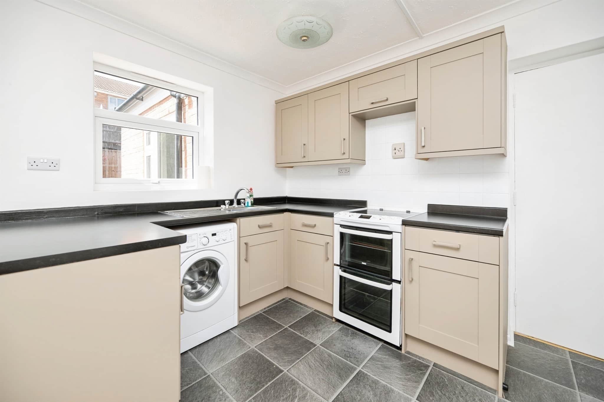 Property at Leacroft Grove, WEST BROMWICH
