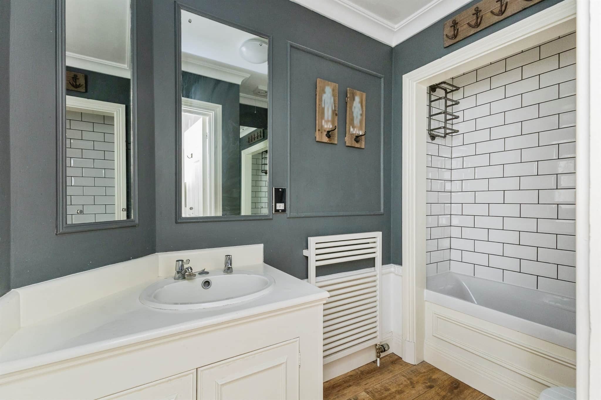 Property at Beacon Terrace, Torquay