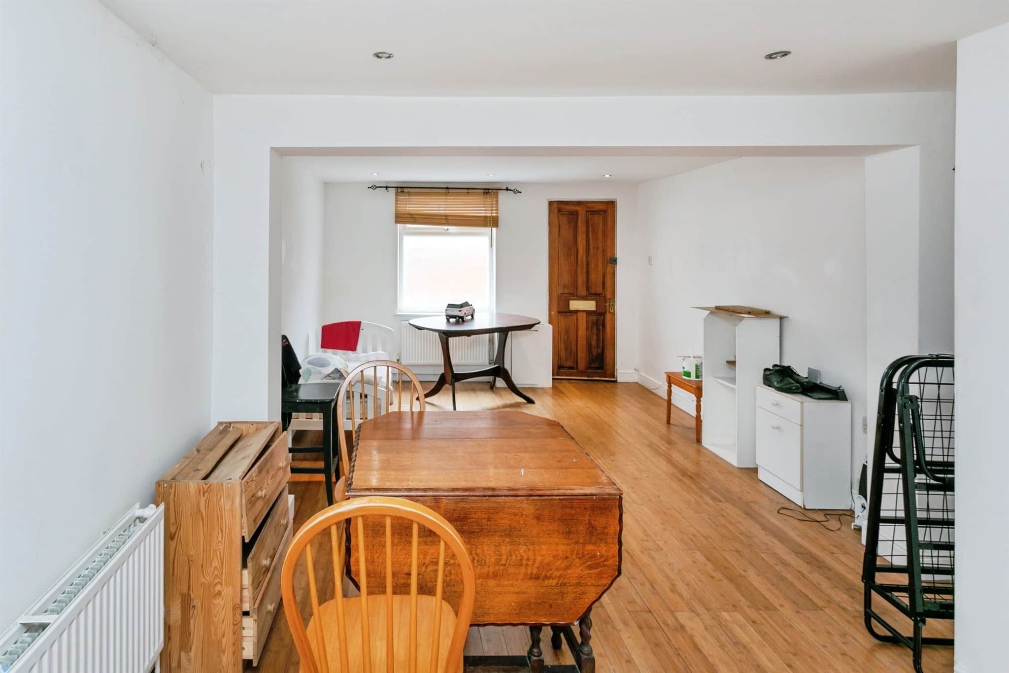 Property at Swan Terrace, Stony Stratford, Milton Keynes