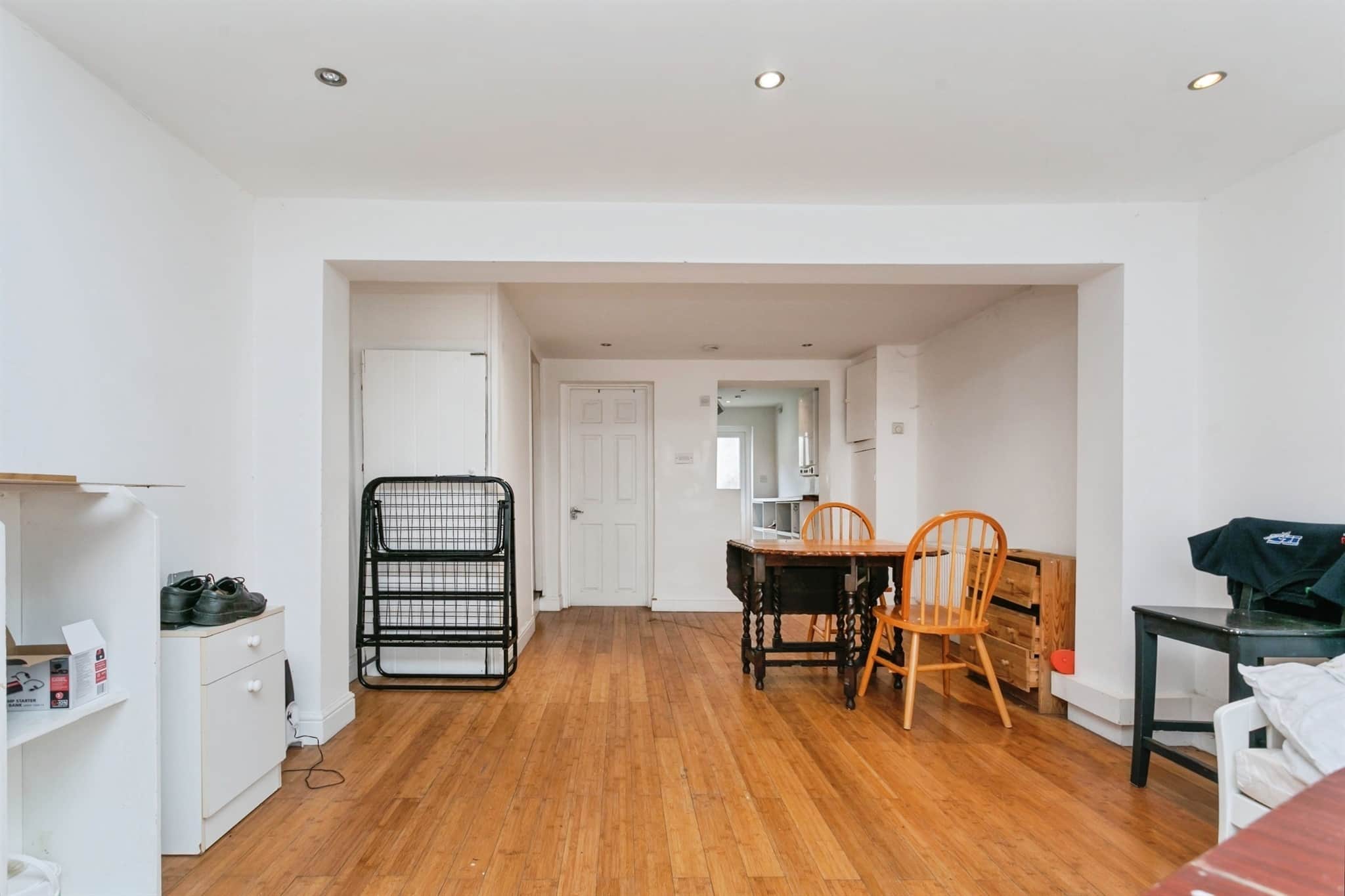 Property at Swan Terrace, Stony Stratford, Milton Keynes